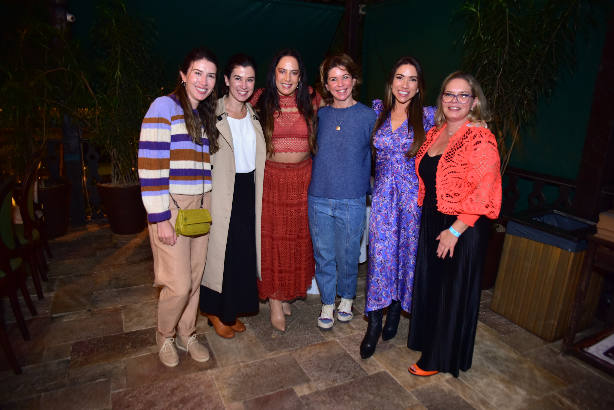 Rebeca Abravanel, Renata Abravanel, Silvia Abravanel, Daniela Beyruti, Patricia Abravanel e Cintia Abravanel