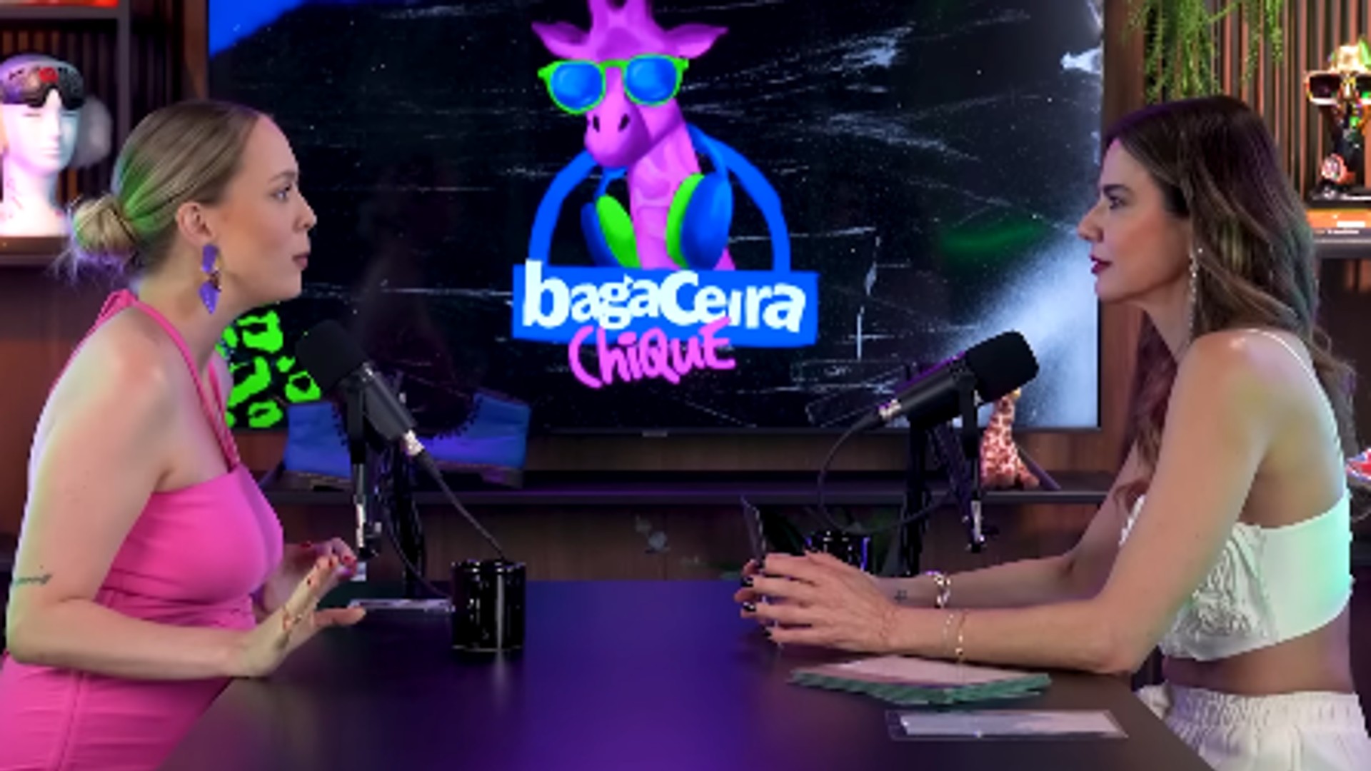 Em novo podcast, Luciana Gimenez conta experiências sexuais inusitadas