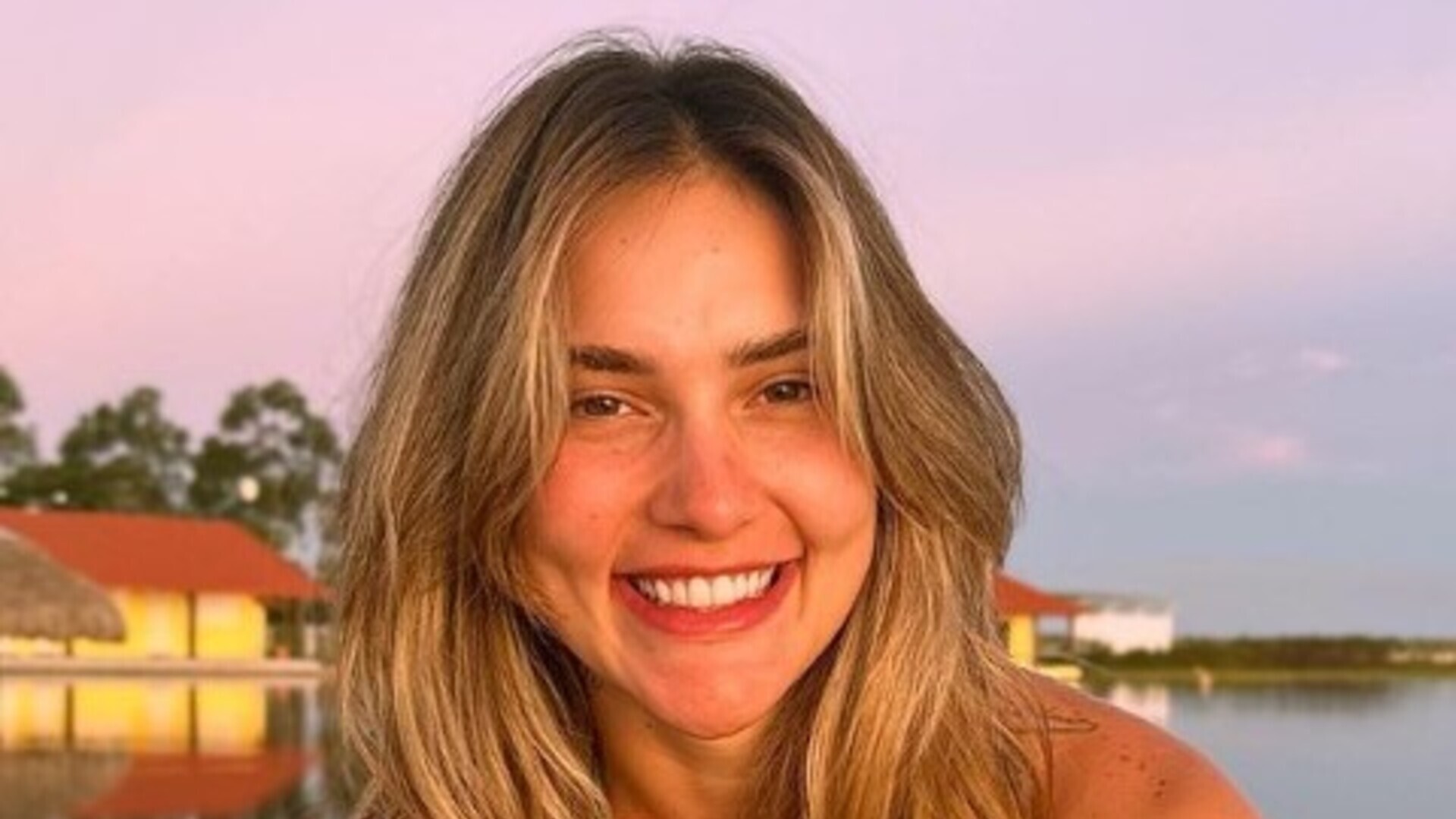 Virginia Fonseca encanta as redes sociais ao compartilhar fotos com as filhas
