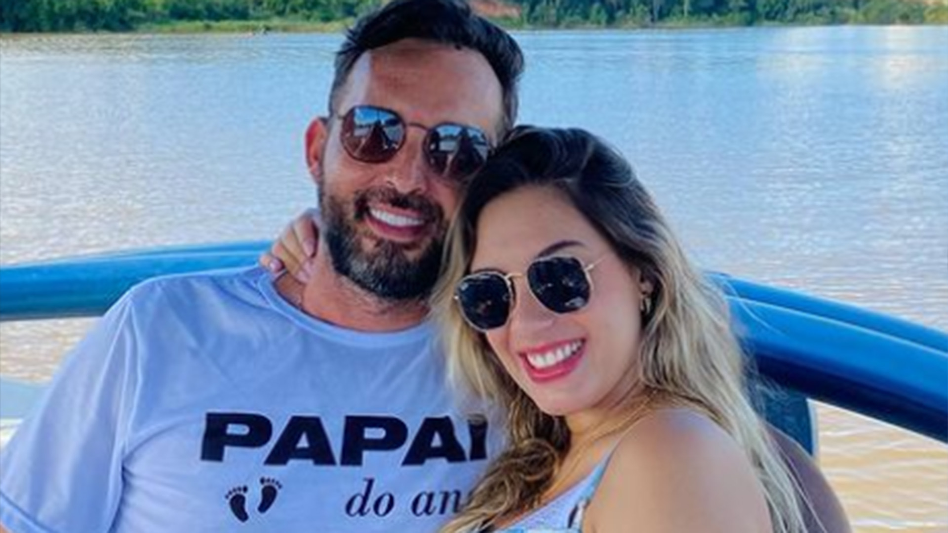 Irmão de Virginia Fonseca surge com a esposa após suposto vídeo polêmico