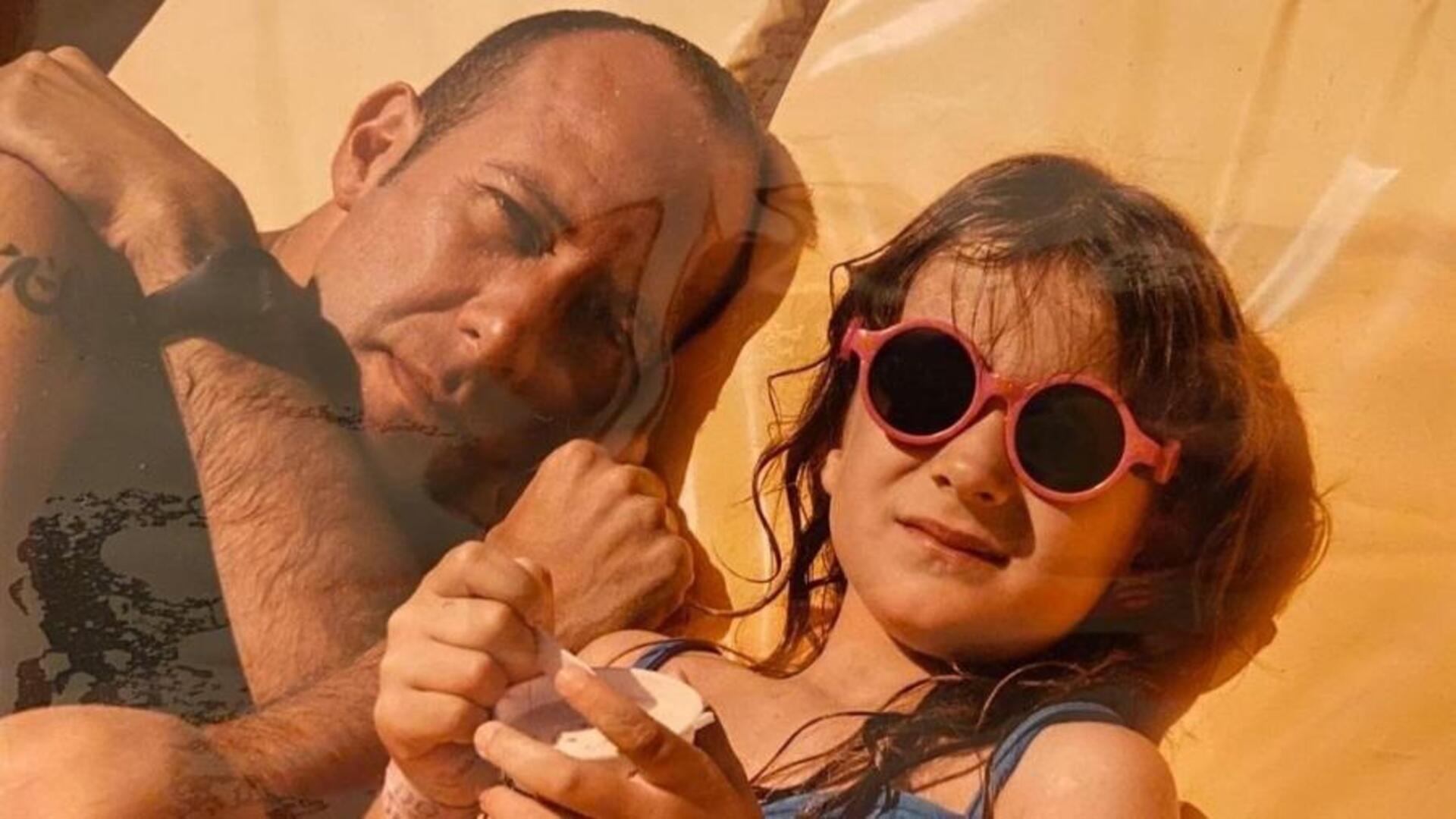 Filha de Marcelo Fromer, do Titãs, relembra infância com o pai e revela sonhos: ‘Tudo o que queria ouvir’