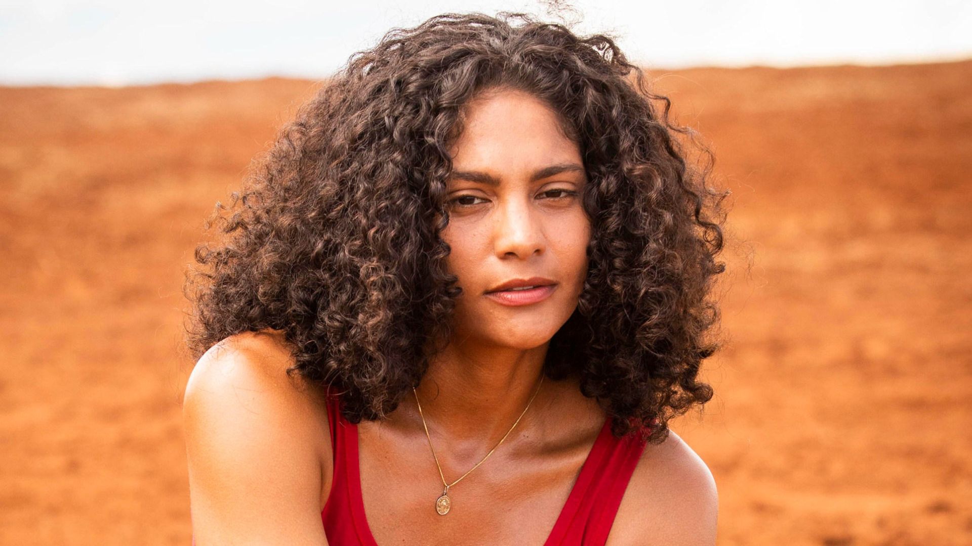 Aline de Terra e Paixão, Barbara Reis rebate críticas na web: ‘Não me define’
