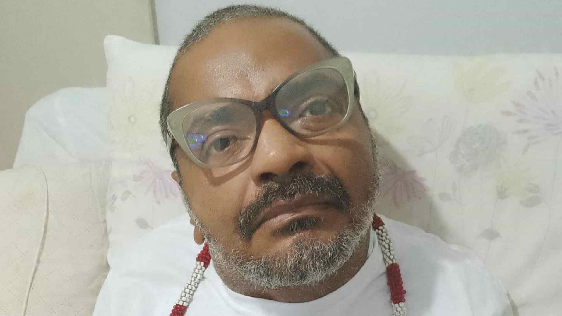 Arlindo Cruz volta a ser internado no Rio de Janeiro