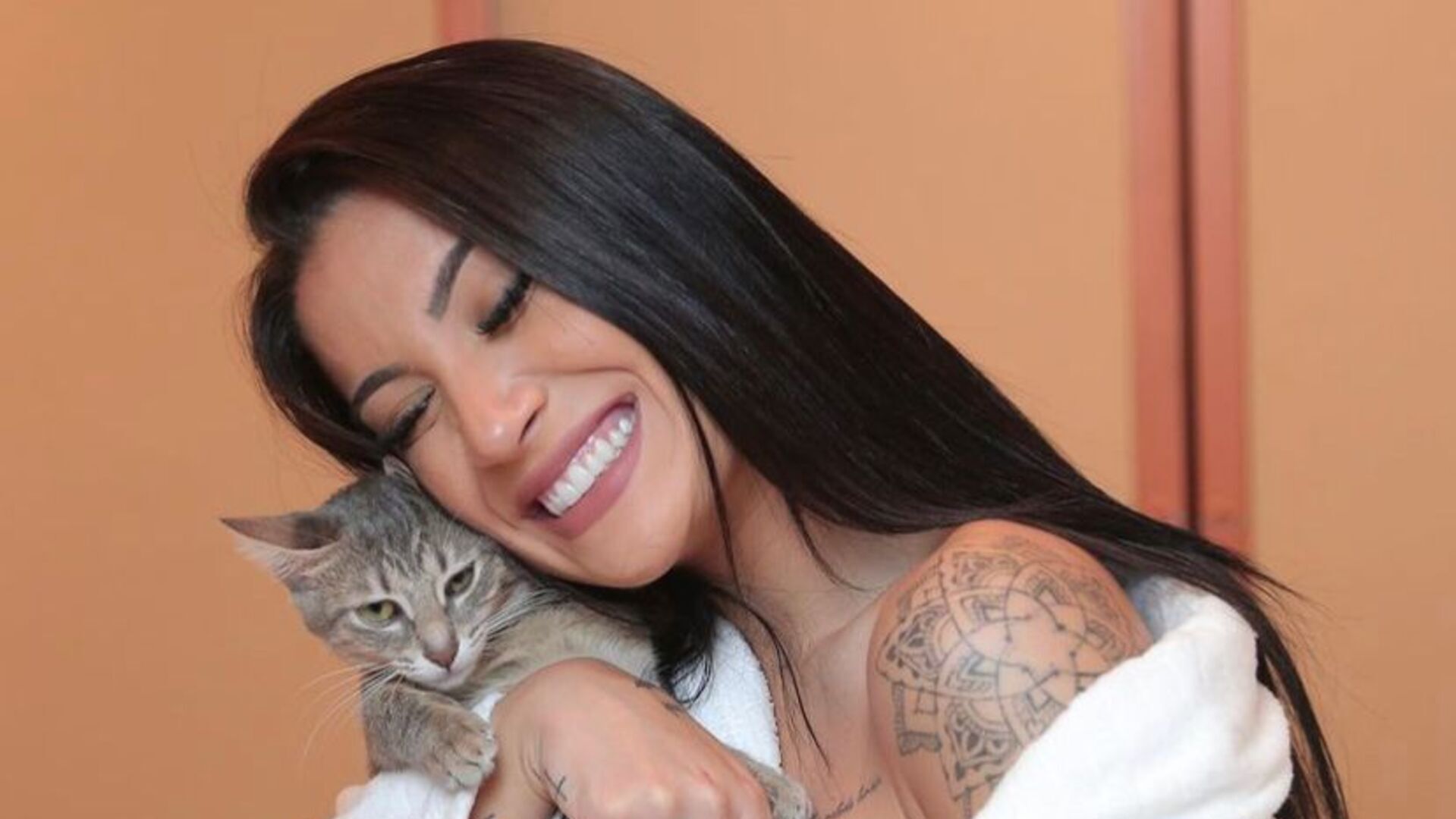 Bianca Andrade atualiza situação do desaparecimento de sua gata Lua: “Coração machucado”