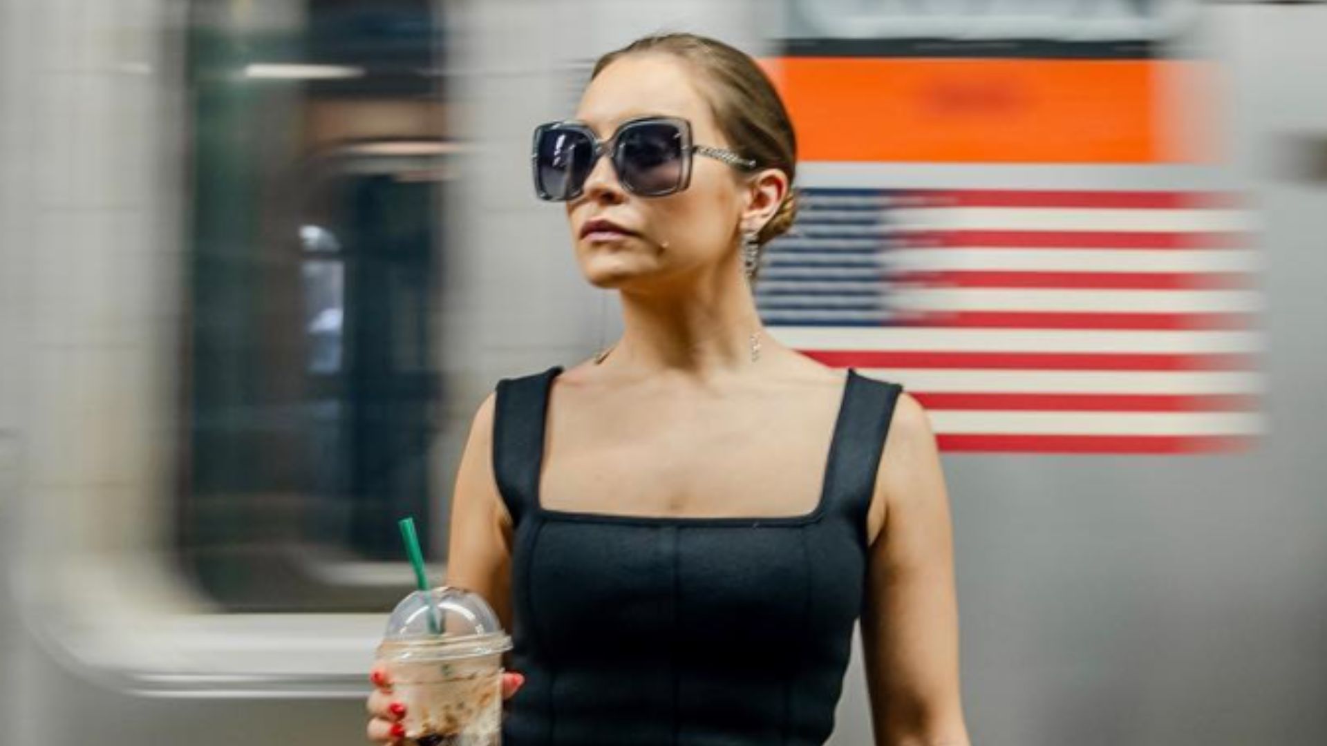 Carla Diaz aposta em look estiloso para passear em Nova York: “Maravilhosa”