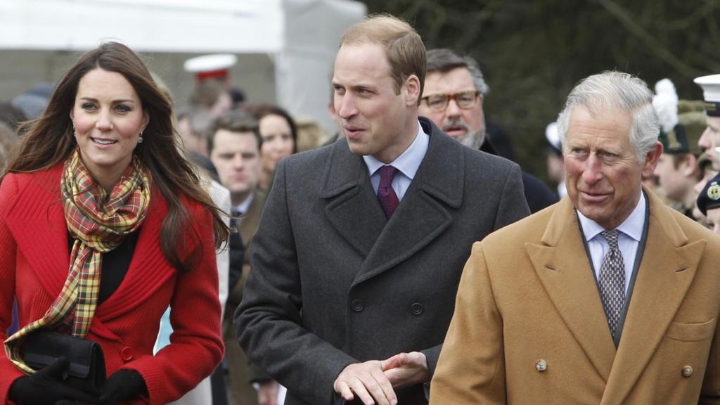 Rei Charles convoca William e Kate Middleton para reunião urgente sobre futuro da monarquia