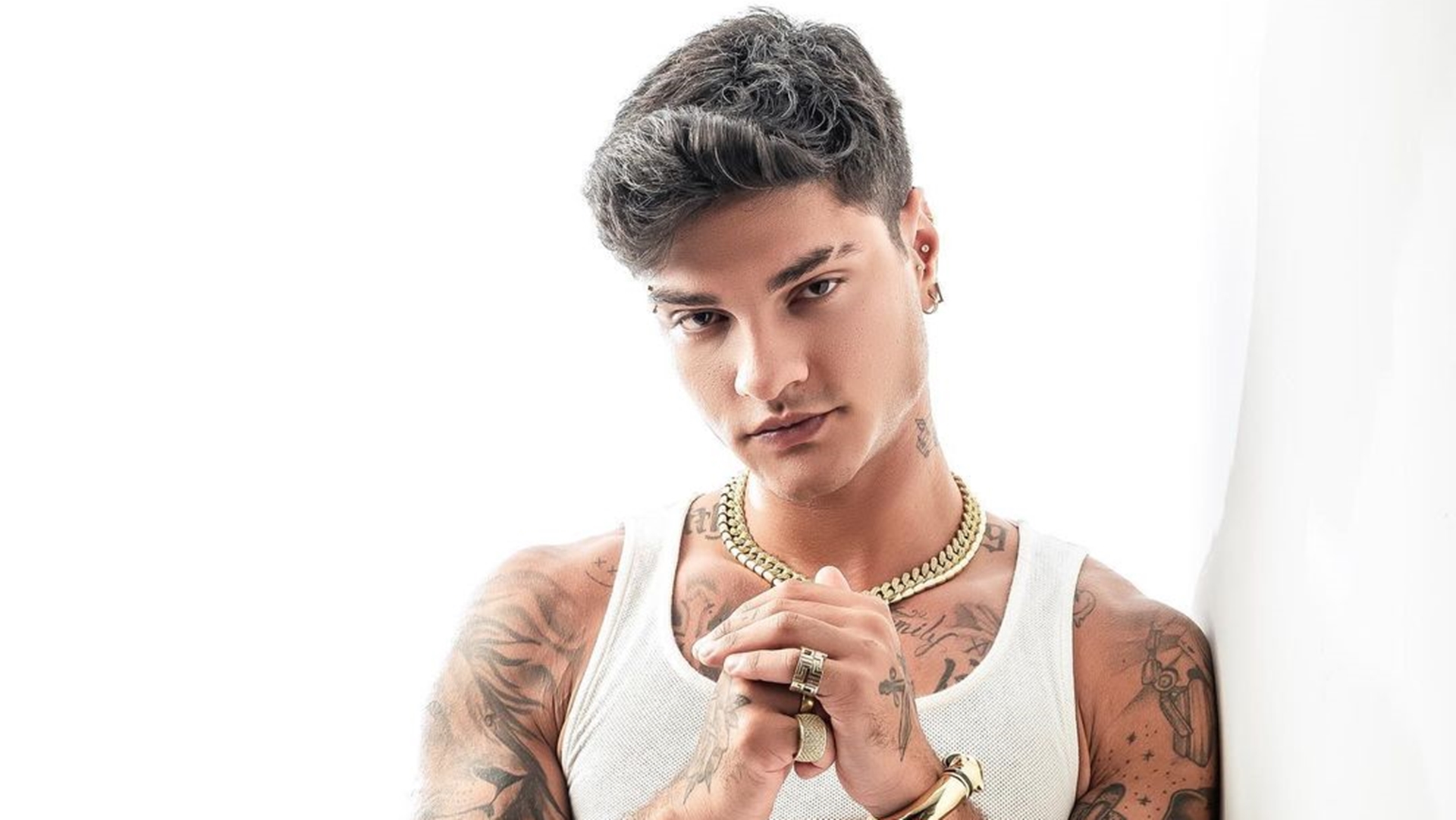 Davi Kneip rebate críticas por ser evangélico e cantar funk: ‘Deus é amor’