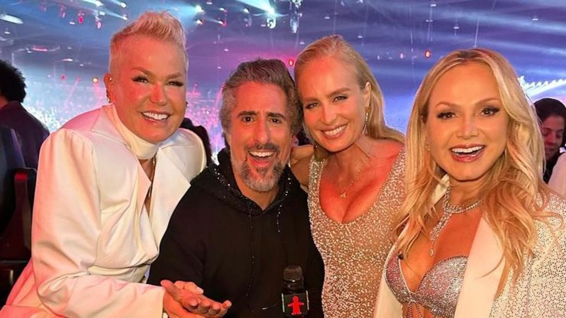 Famosos posam com Xuxa, Angélica e Eliana no Criança Esperança: “Histórico”