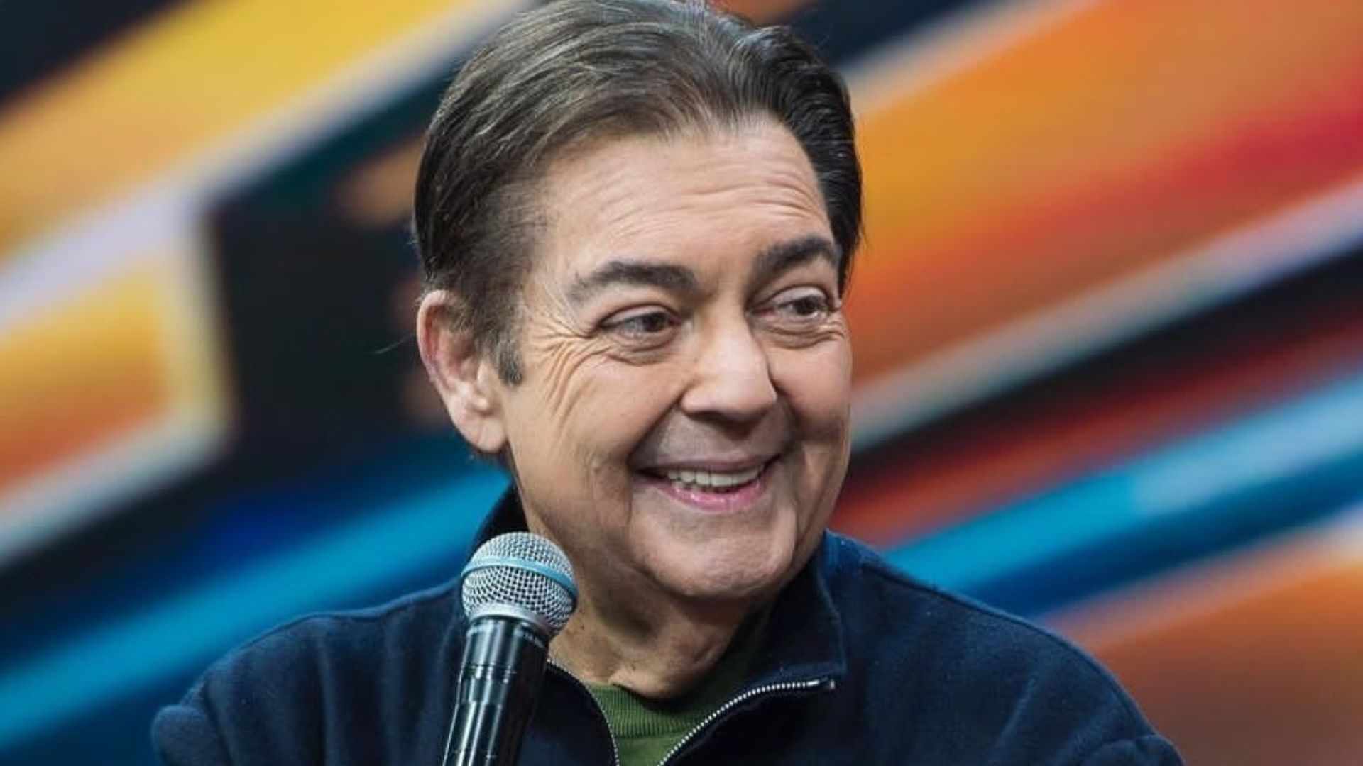 Há mais de 12 dias internado, Faustão passará por cirurgia