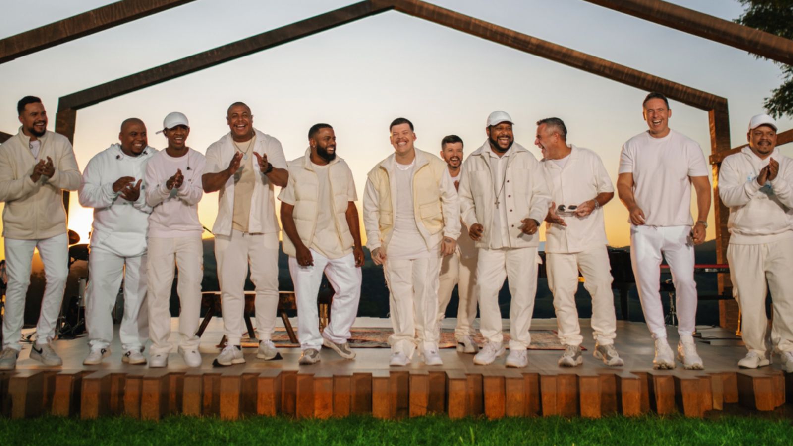 Ferrugem homenageia equipe em novo álbum: “Sozinho não faço nada”