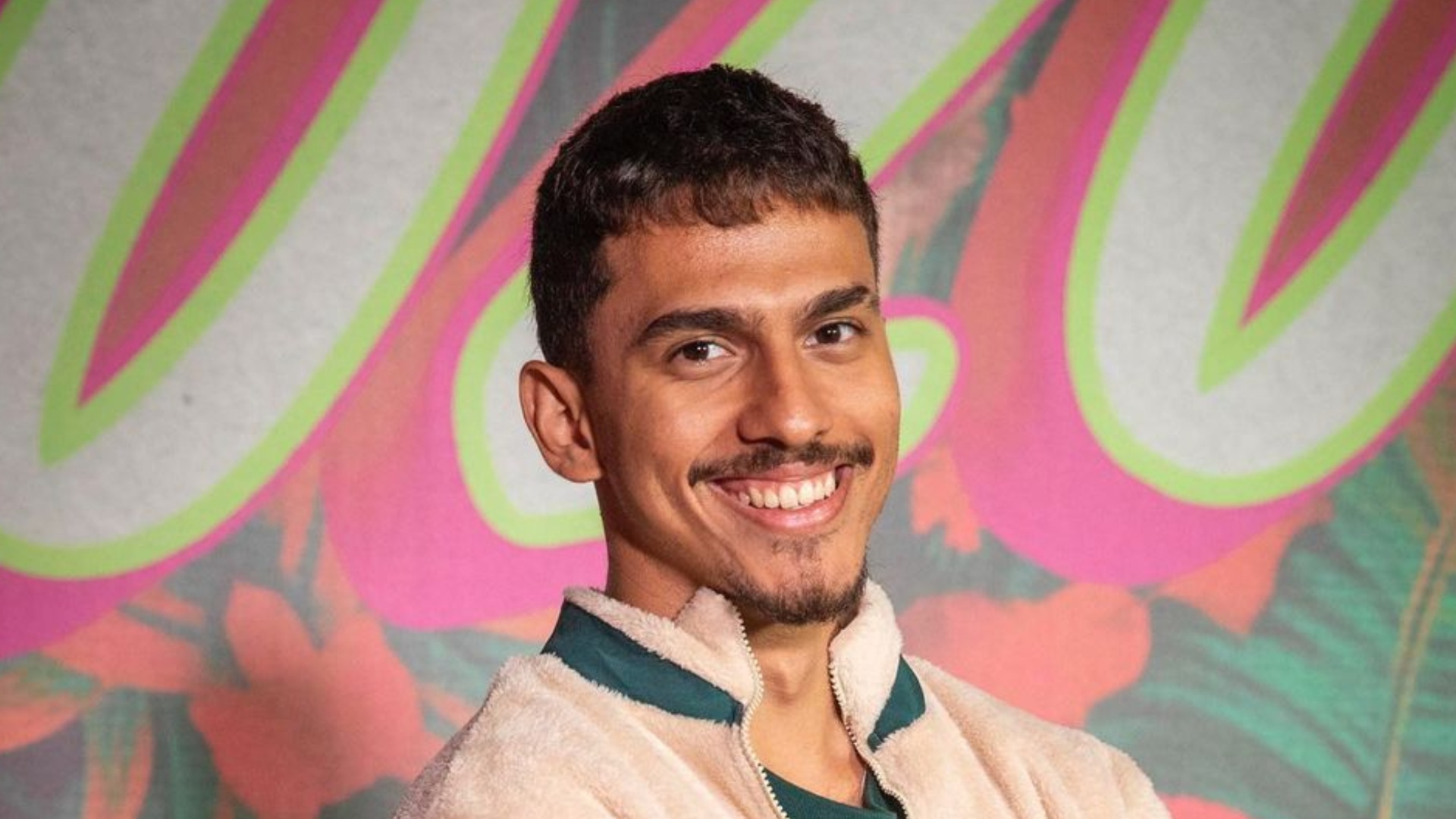 Irmão de Arthur Aguiar está no elenco da nova novela da Globo