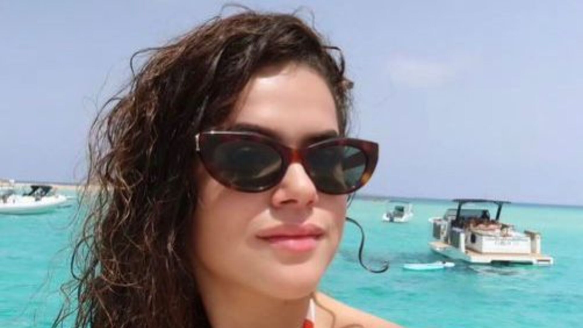 Maisa posta fotos de viagem com amigos e fala pela primeira vez sobre incêndio: “Valorizar”