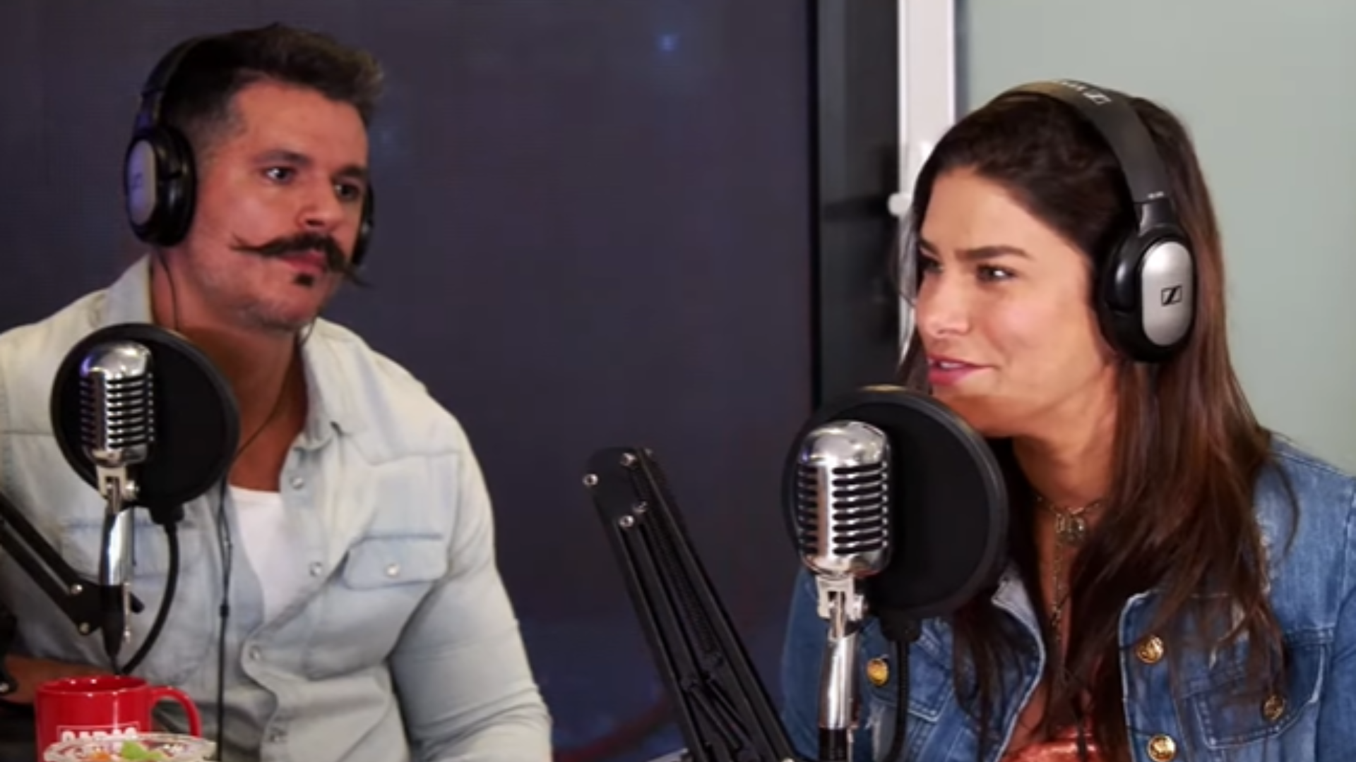 Priscila Fantin entrega flagra íntimo com marido em cachoeira: ‘Me empolguei’