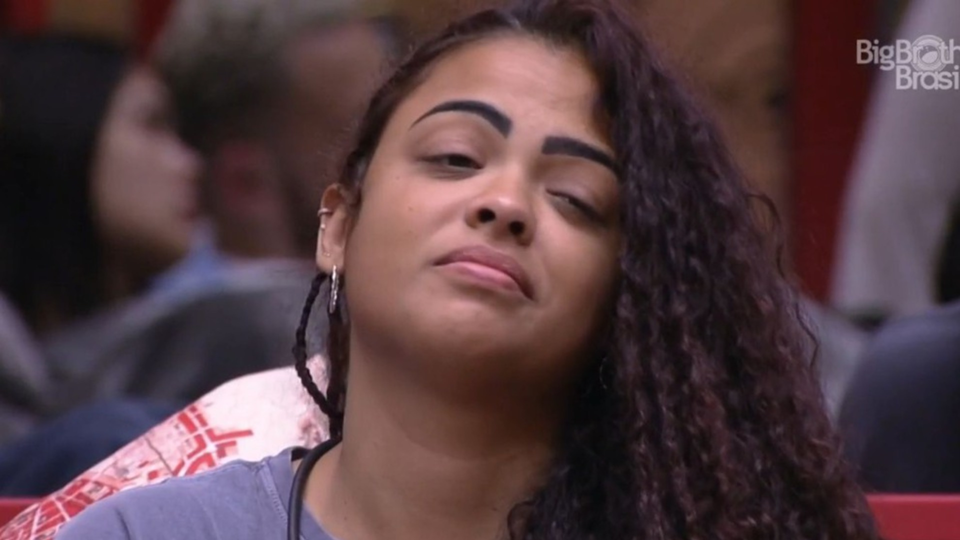 Ex-BBB Paula revela arrependimento e repensa atitude com colega de reality: ‘Não teria falado’