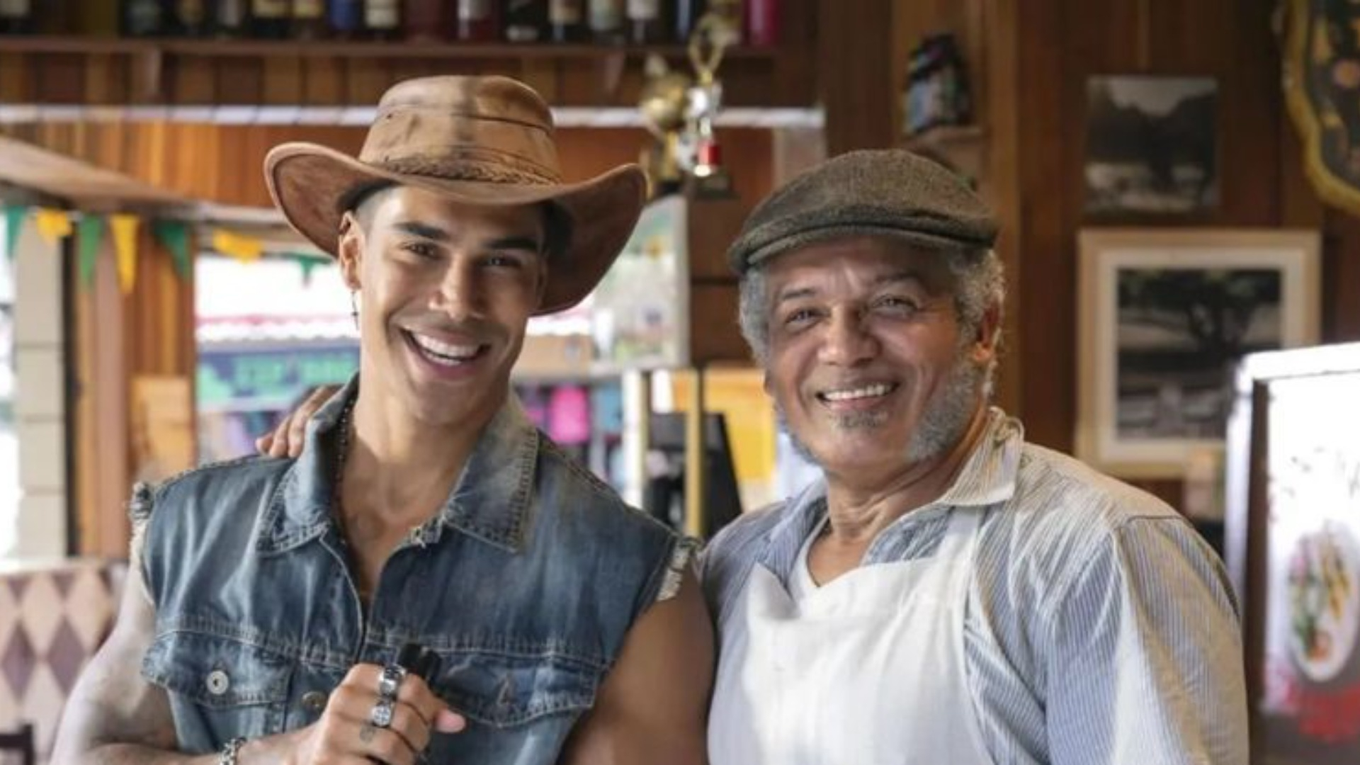 Domingos em Fuzuê, ator relembra dificuldades na TV: ‘Preconceito racial’