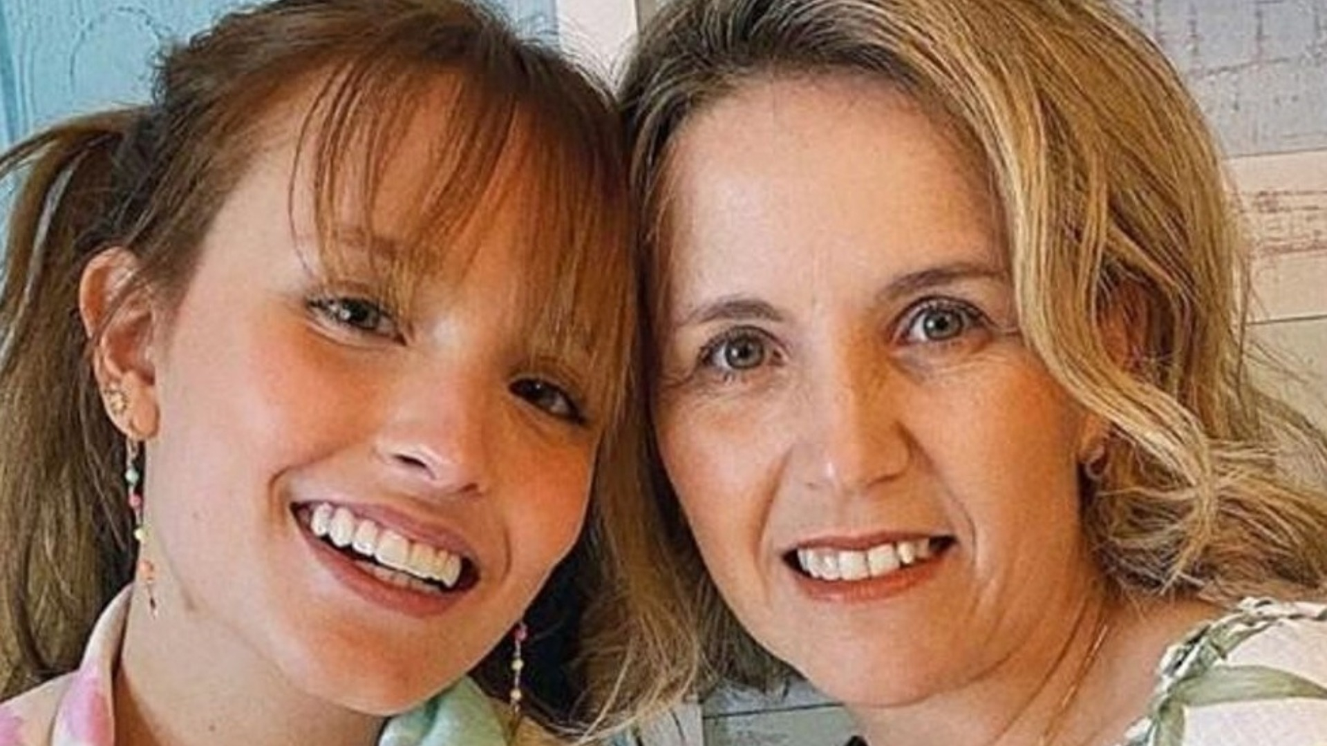Mãe de Larissa Manoela se desculpou com a filha? Entenda pedido