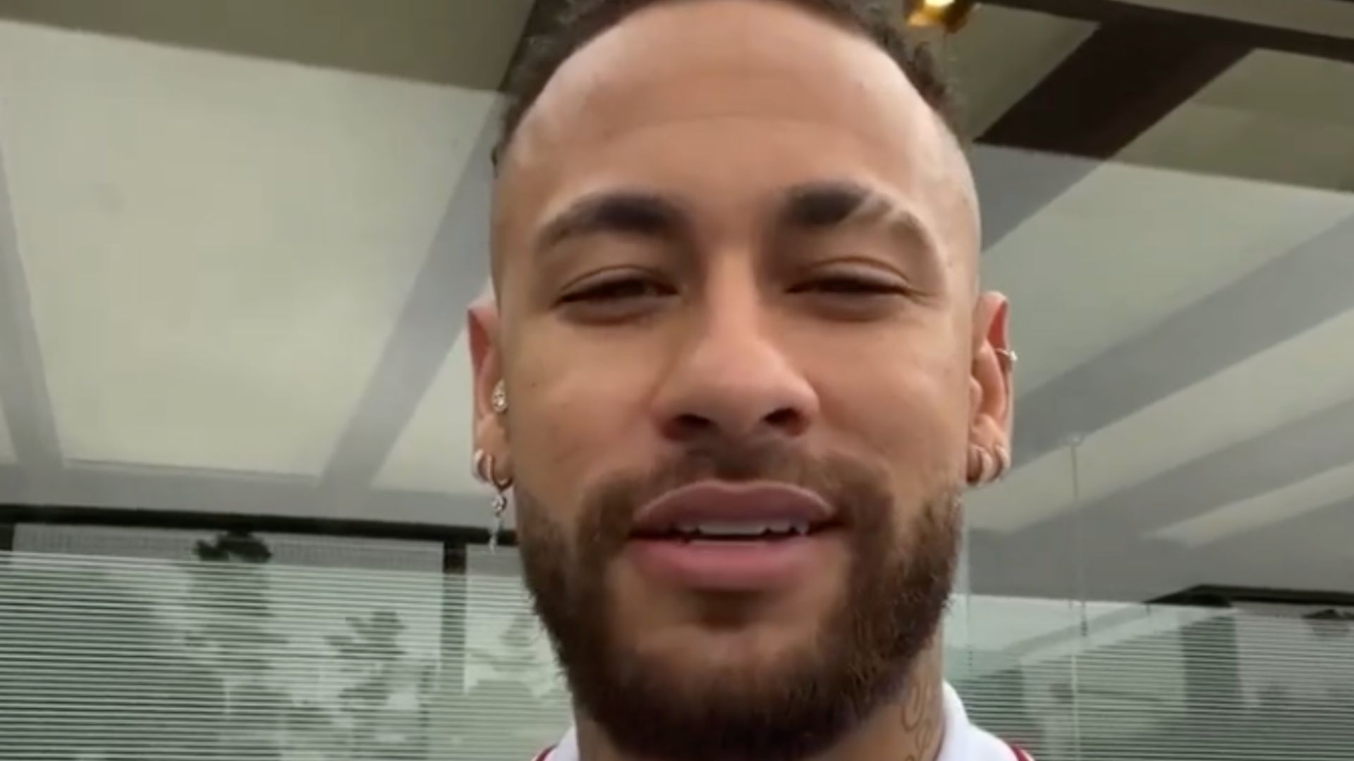 Avião, hotel particular e salário milionário: tudo o que Neymar vai ganhar em novo clube