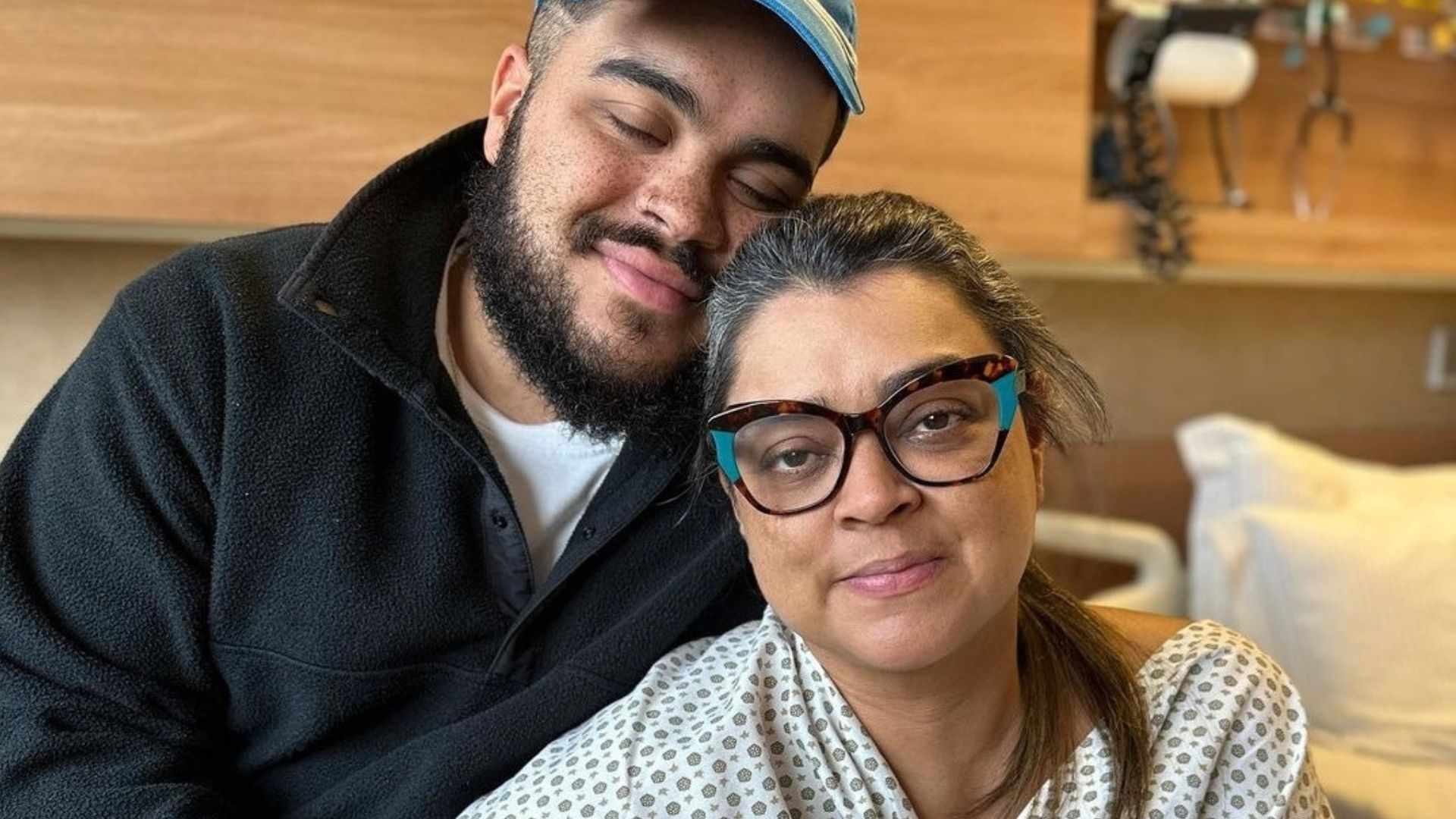 Preta Gil aparece antes de cirurgia de retirada de tumor: ”Orem por mim”