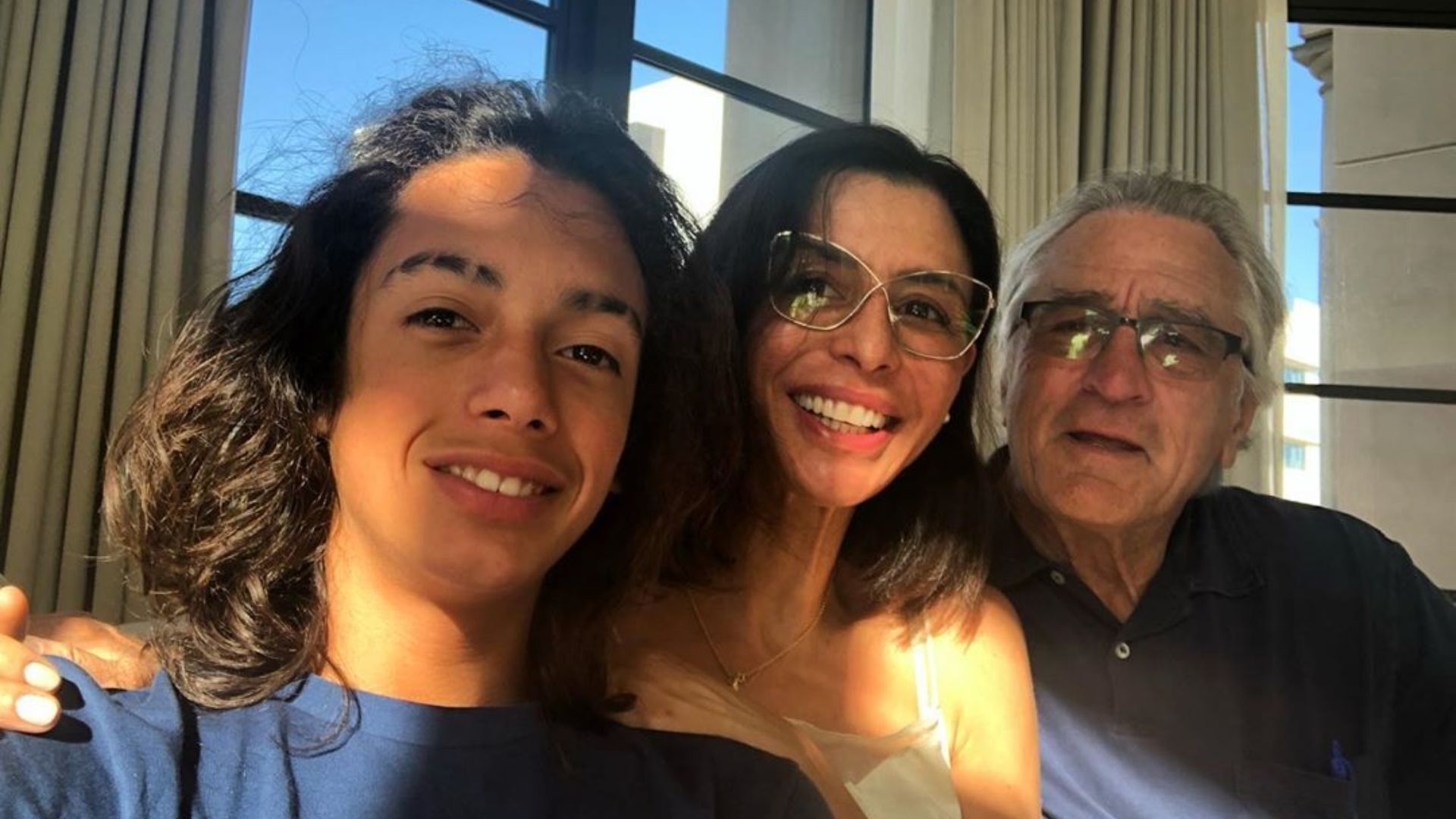 Autópsia detalha causa da morte do neto de Robert De Niro aos 19 anos