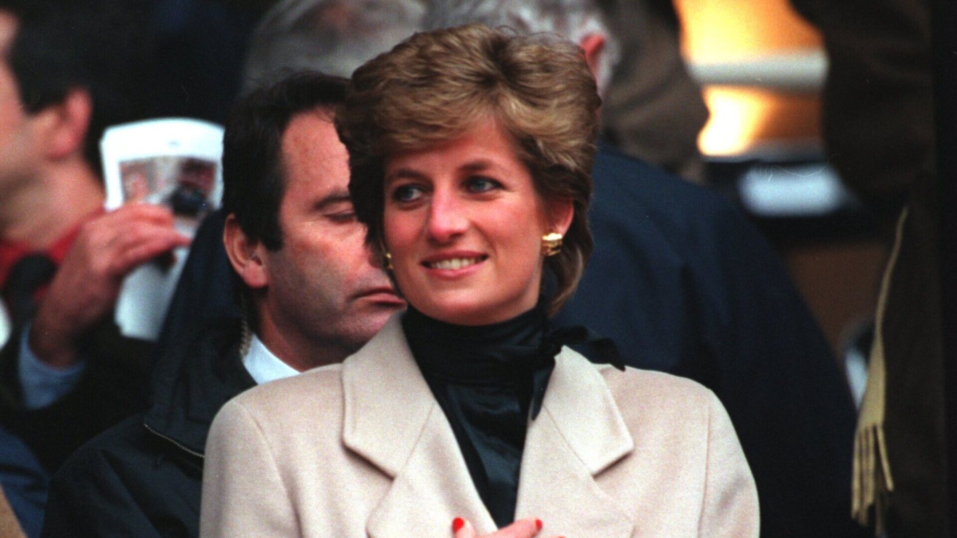 Há 26 anos, Princesa Diana falecia após acidente de carro; relembre o caso