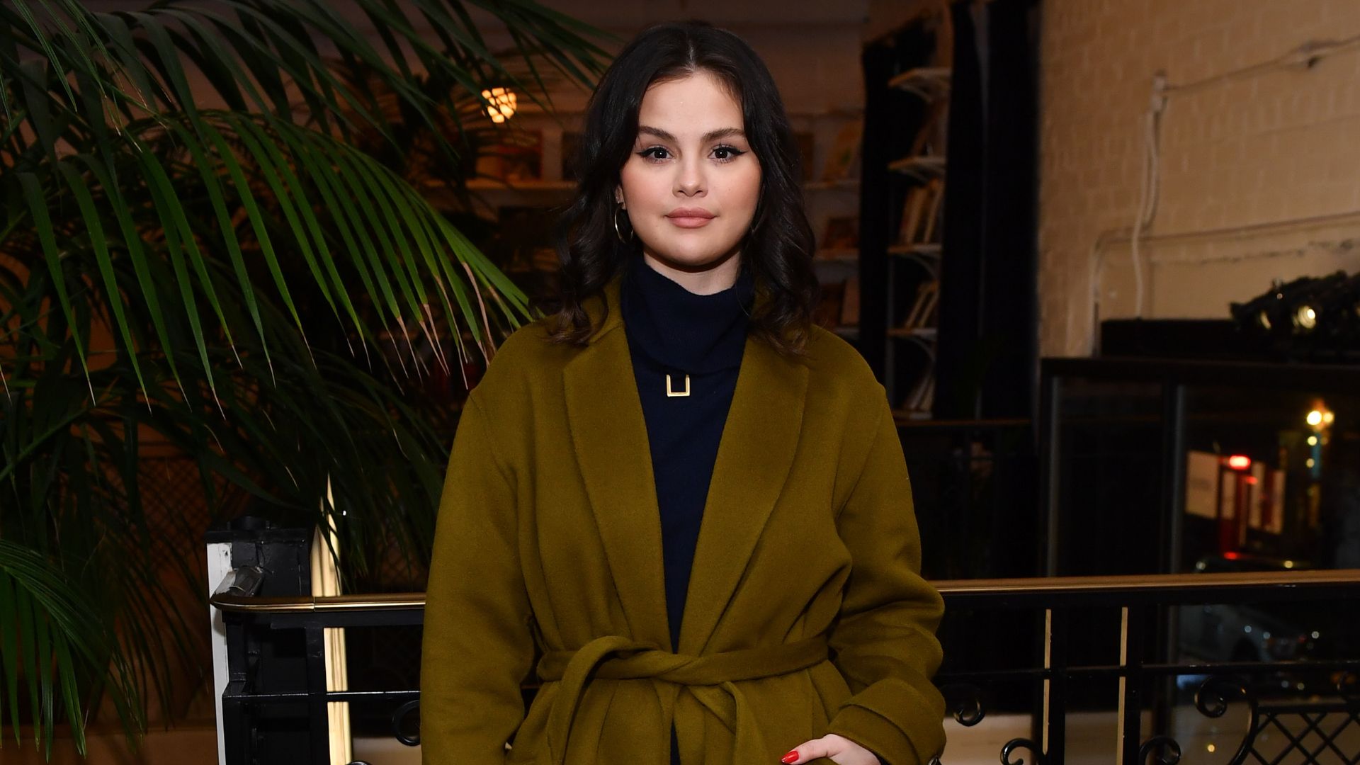 Selena Gomez revela que passou por cirurgia recente: “Não me importo”