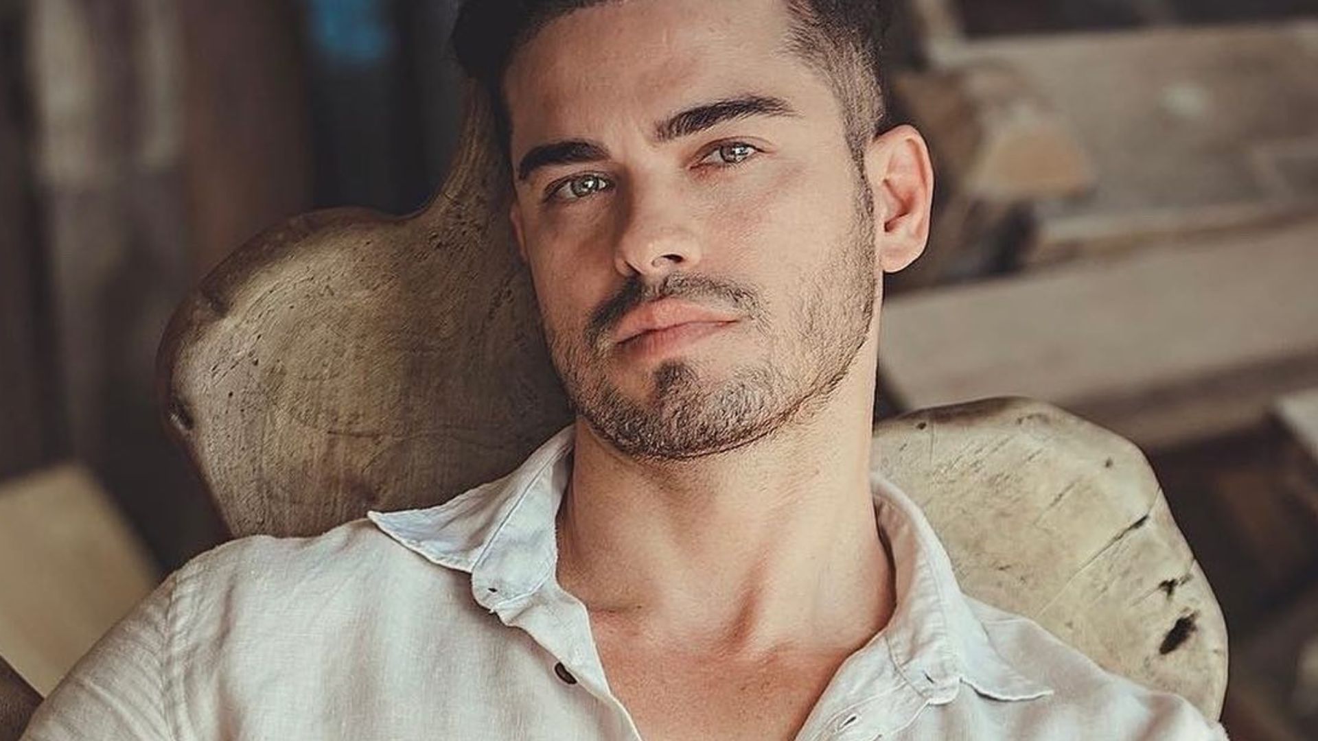 Quantos anos tem Sidney Sampaio na vida real? Ator está internado após cair de quarto de hotel