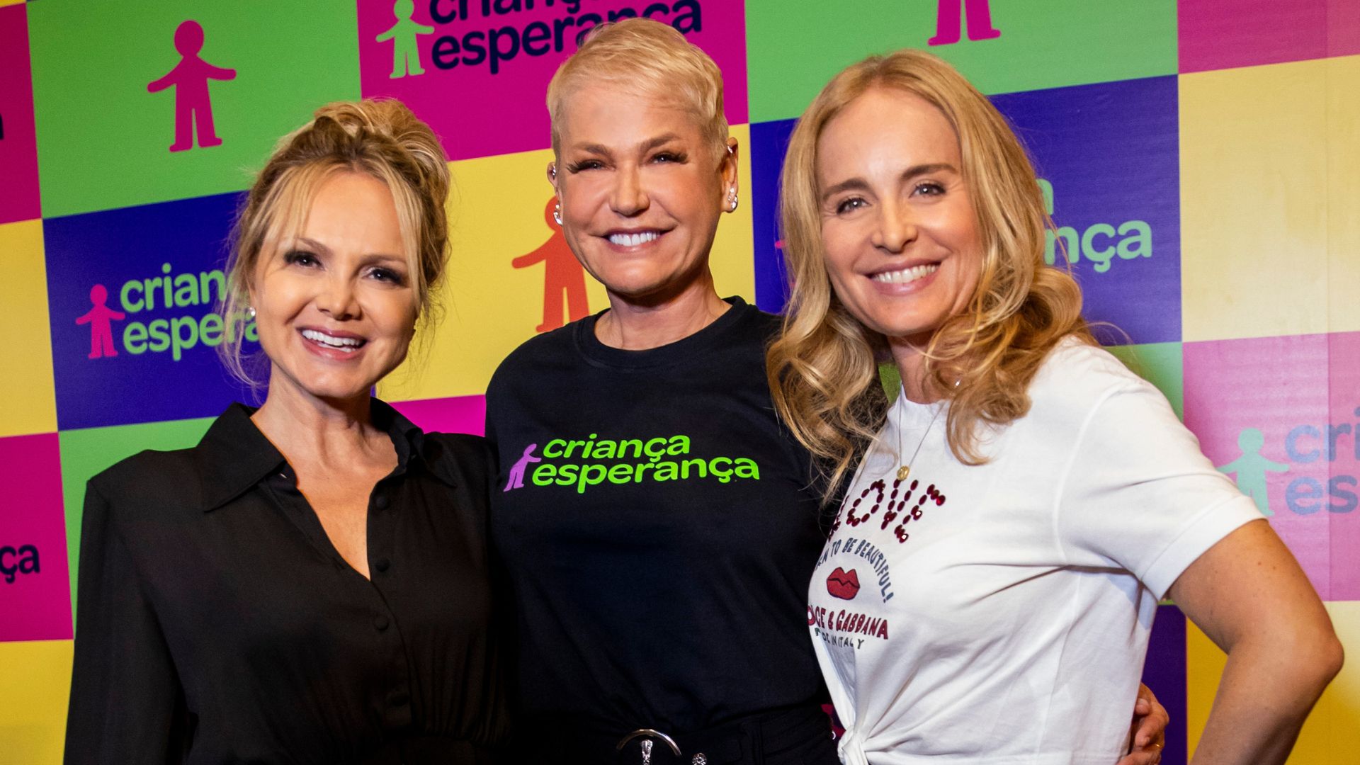 Xuxa, Angélica e Eliana posam juntas em ensaio do Criança Esperança