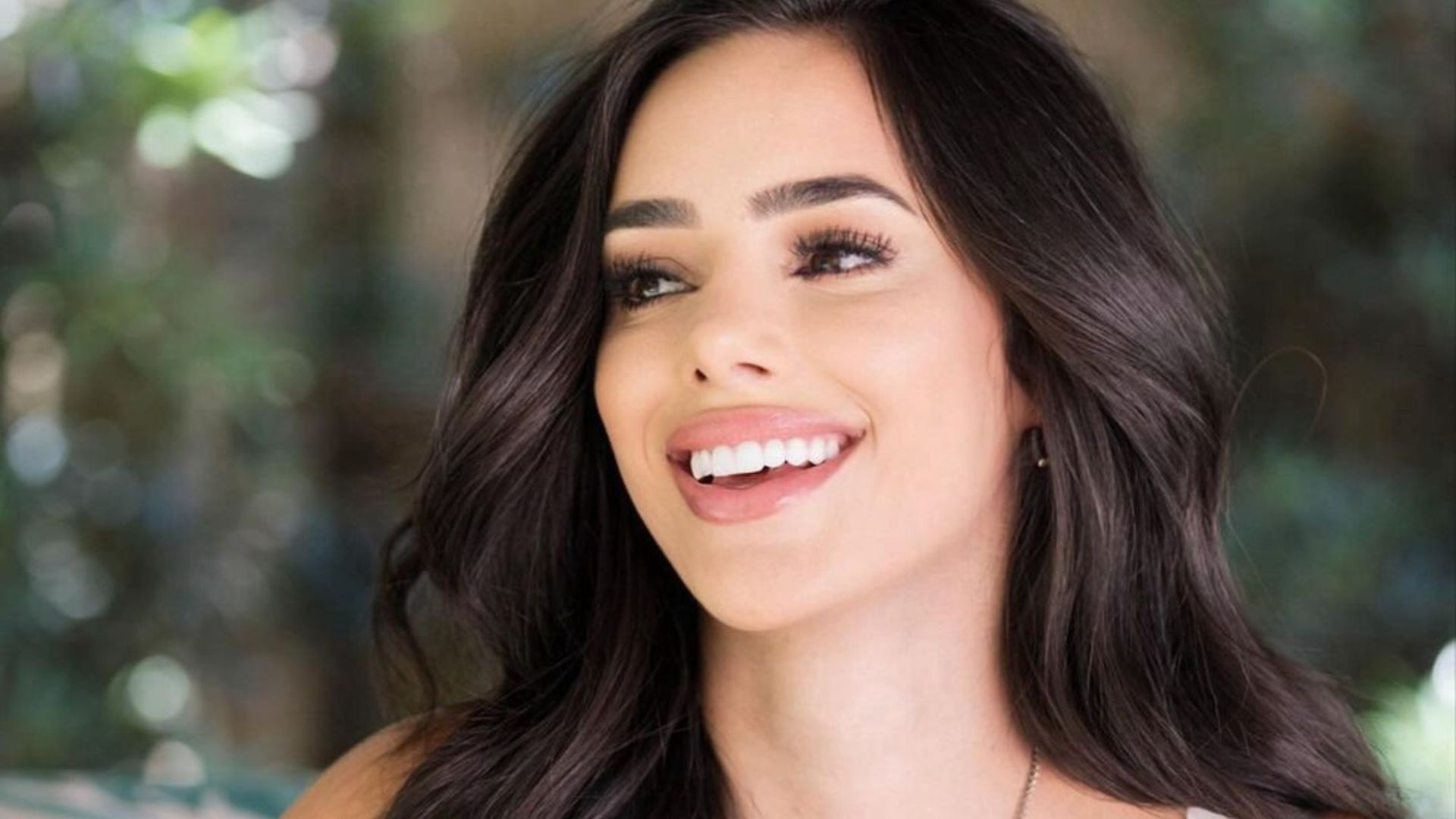 Solteira, Bruna Biancardi recebe elogio de modelo em nova foto e reage