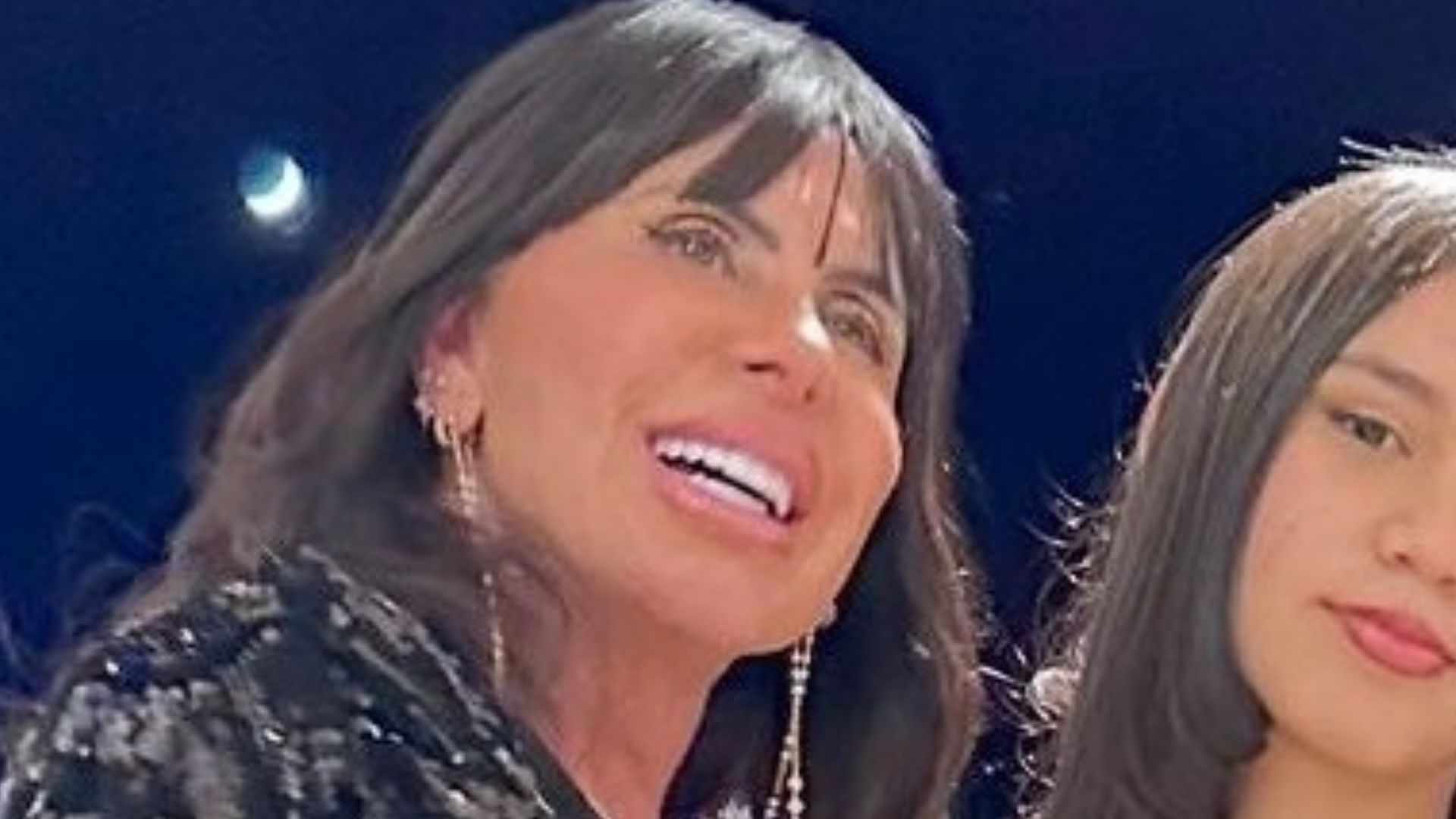 Combinando look, Gretchen posta foto com a filha e choca: ‘Ela cresceu’