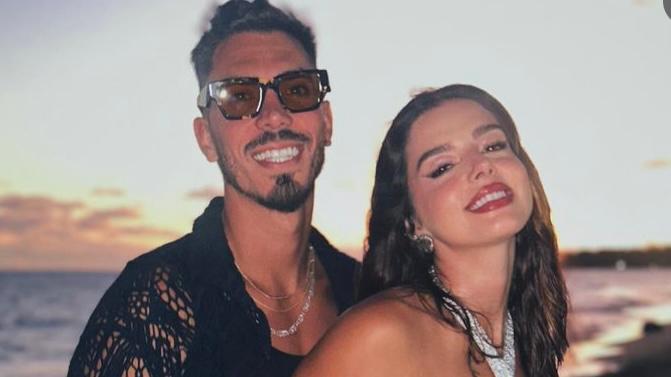 Giovanna Lancellotti se declara para namorado: “Para fechar o ano’