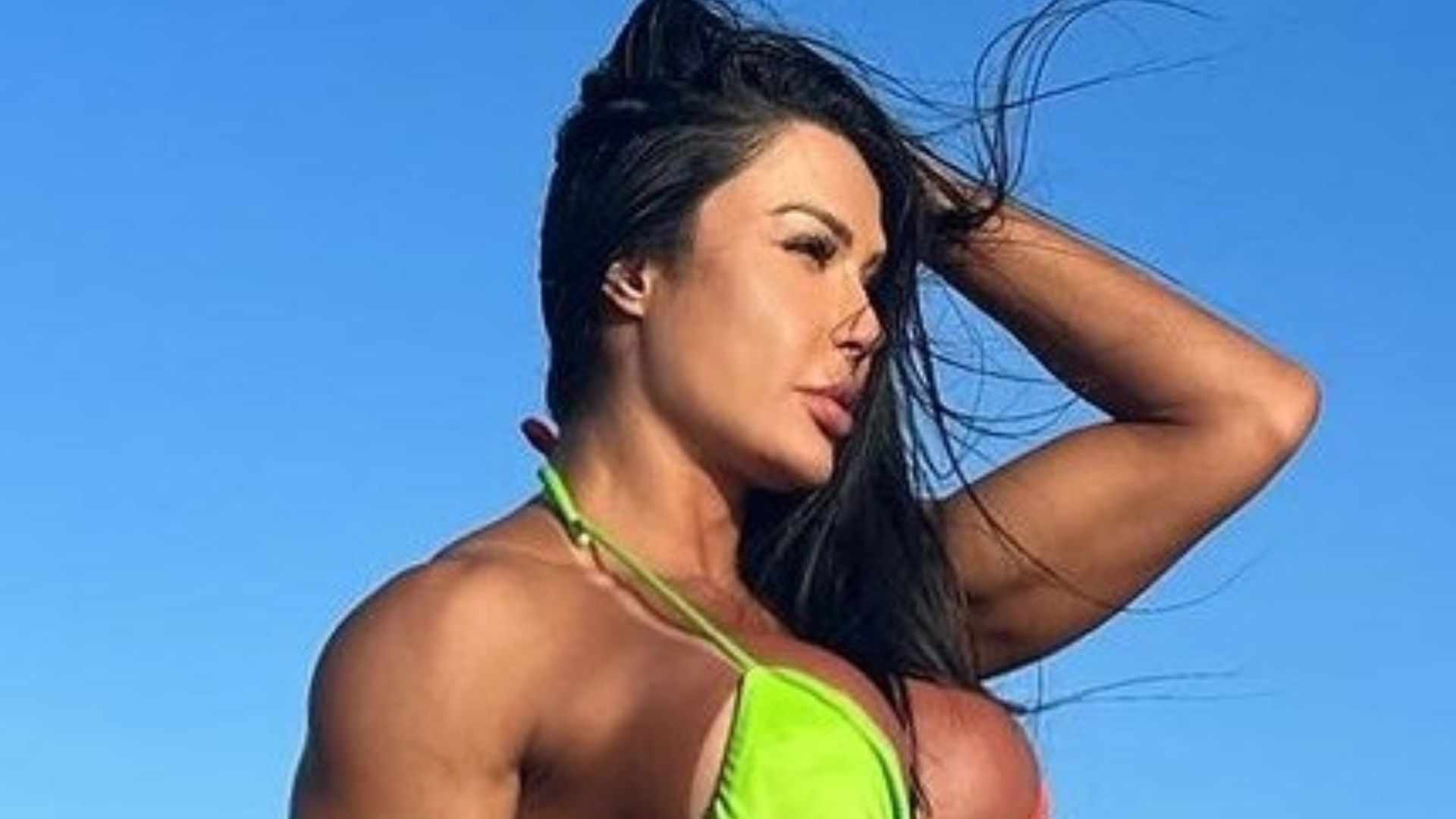 Gracyanne Barbosa choca ao mostrar tamanho de suas curvas: ‘Absurda’