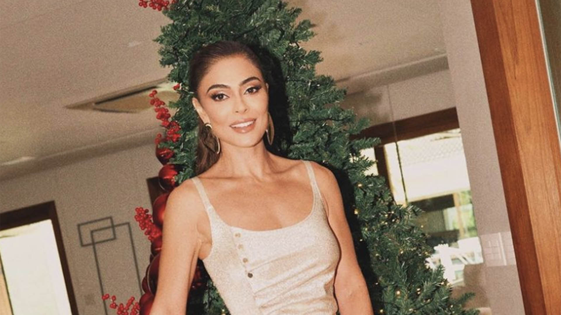Saiba qual é o preço do vestido estiloso de Juliana Paes