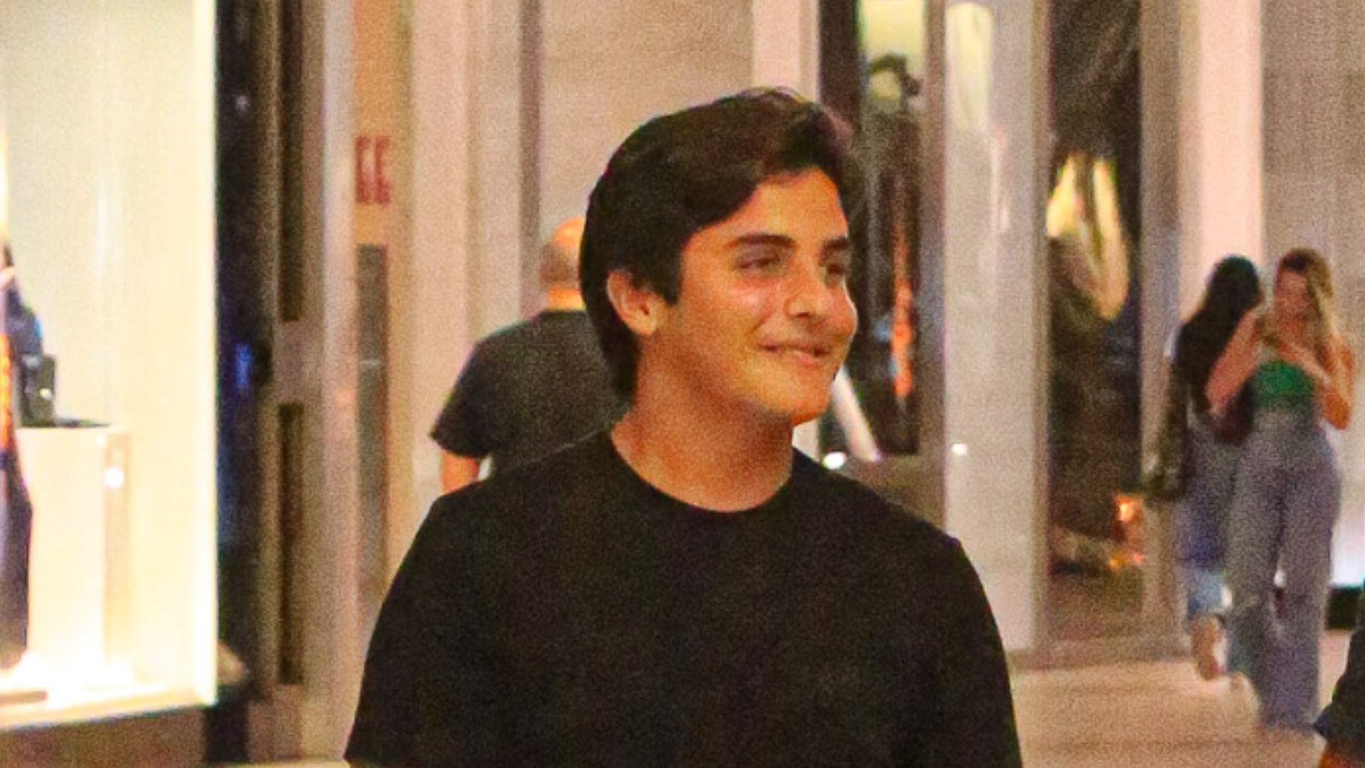 Filho de Ivete Sangalo viralizou ao vender ítem para conseguir dinheiro; relembre