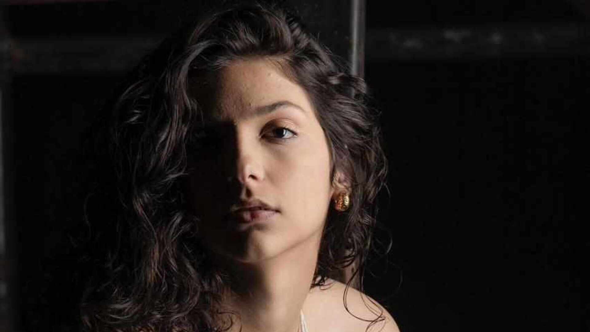 Quem é a irmã de Chay Suede? Maressa Luiza lança 1ª música