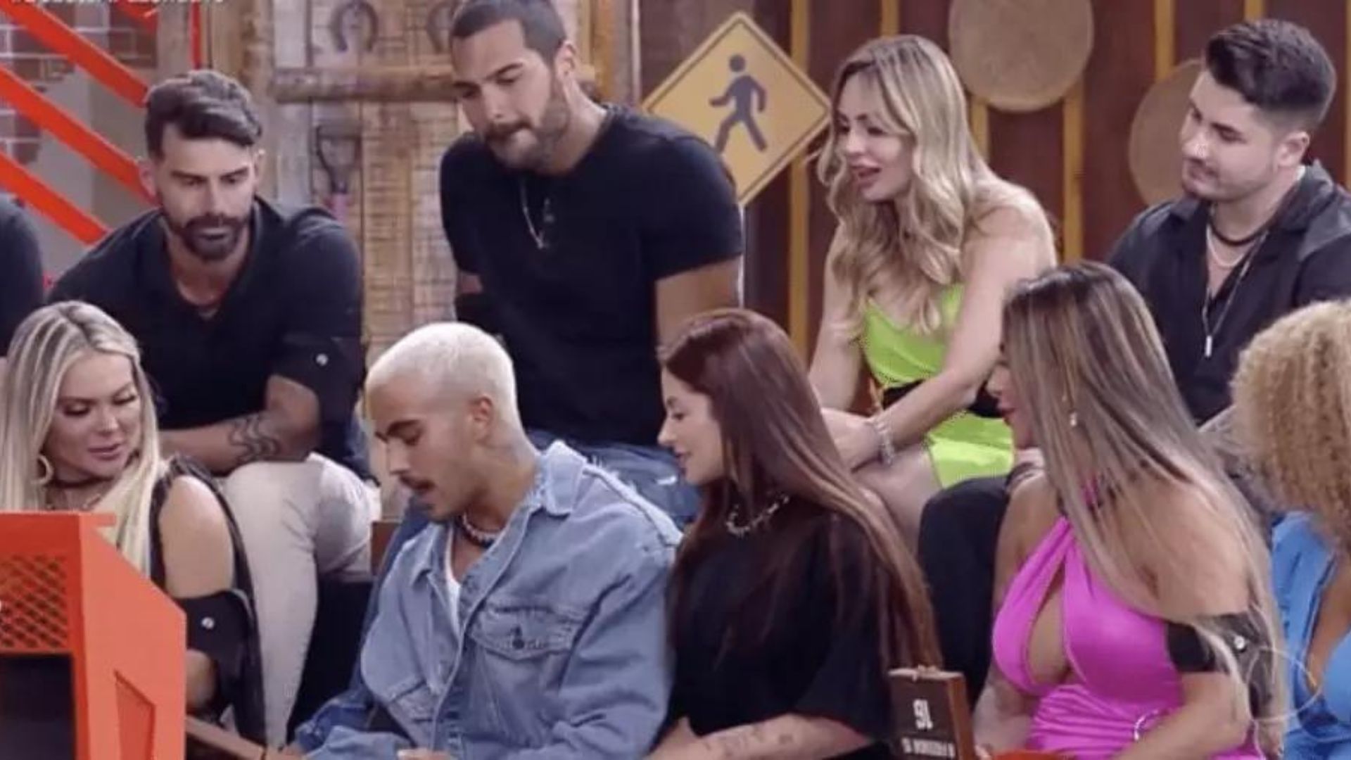 Ex-participante de ‘A Fazenda’ ganha fama de ‘insuportável’ nos bastidores