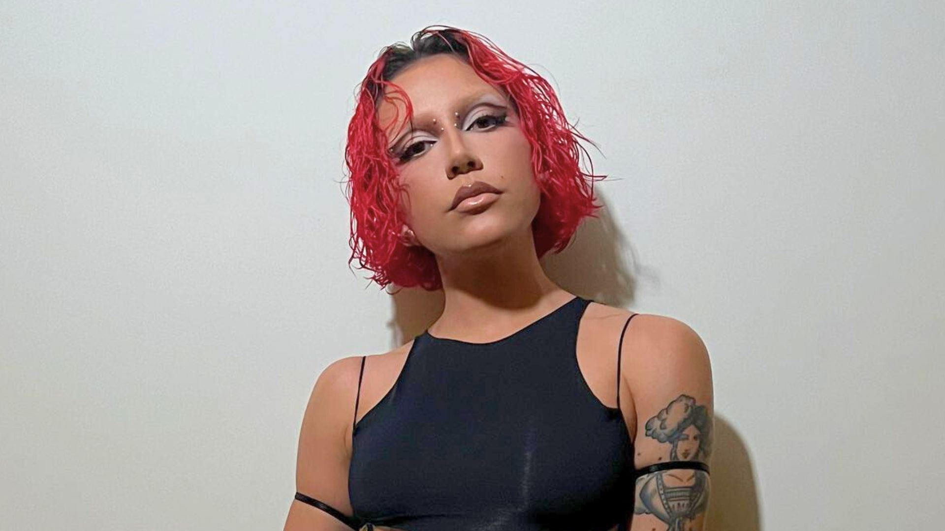 Priscilla revela motivo da mudança no nome e fala de seu primeiro namoro: ‘Experimentar’