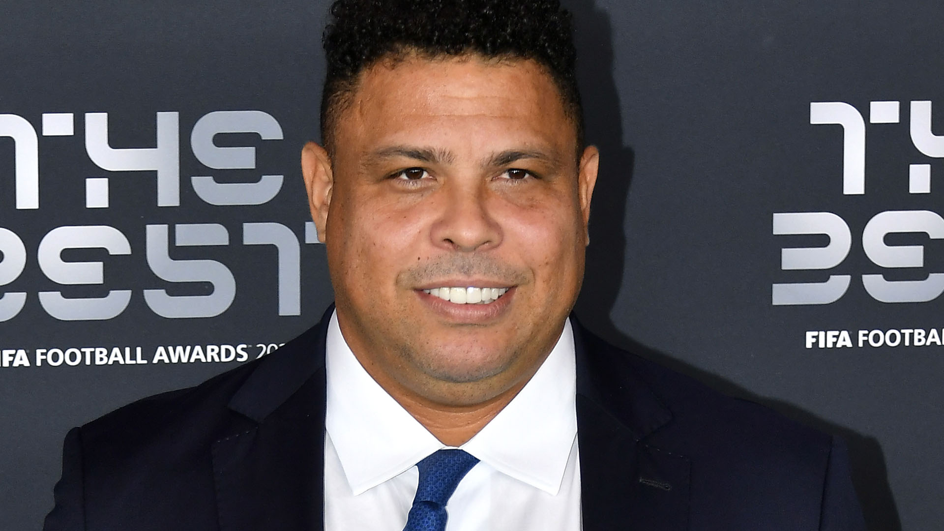 Filhos de Ronaldo curtem as férias e semelhança com o pai é destacada