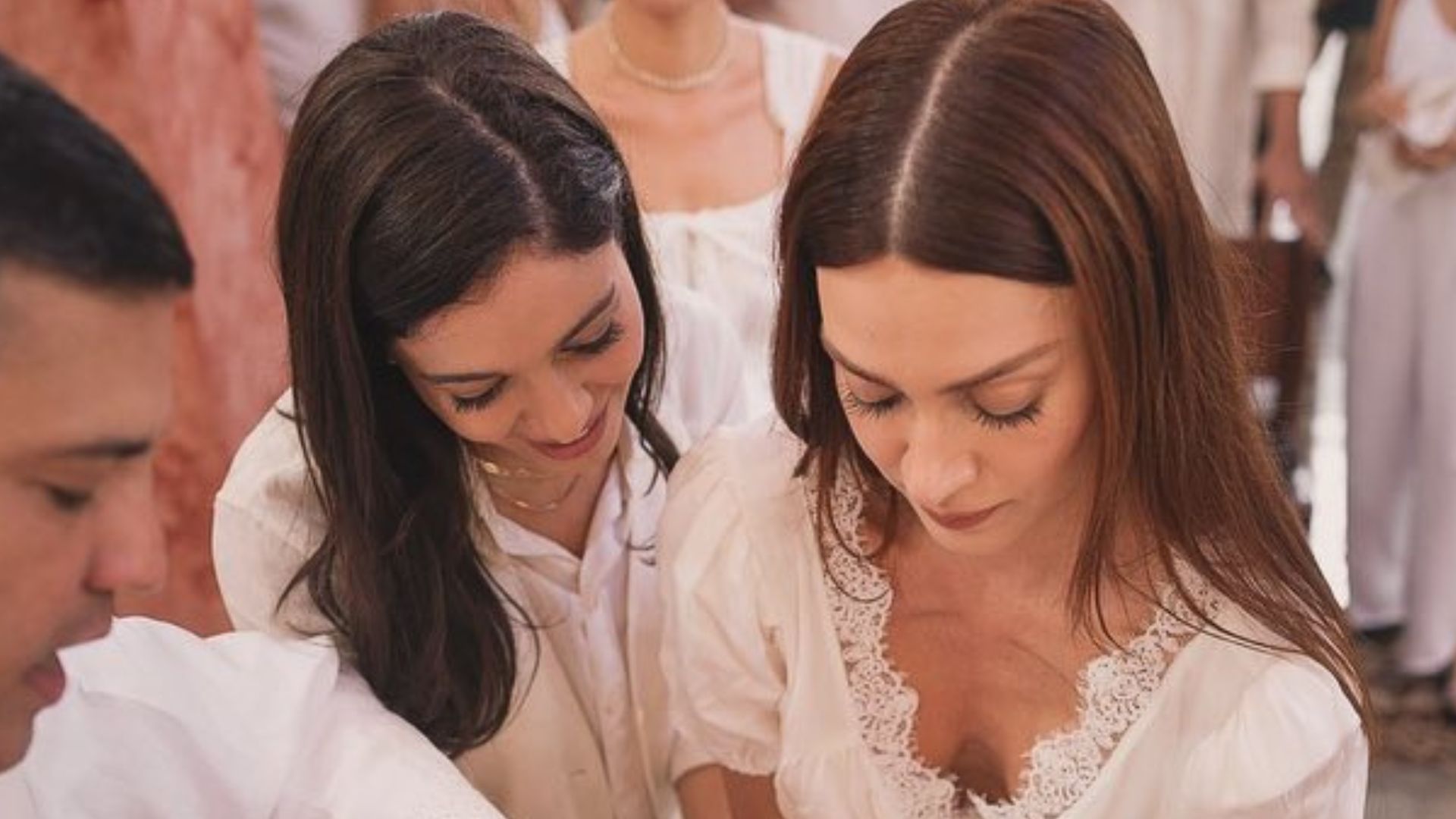 Sophie Charlotte se emociona no batizado de nova afilhada: “Um privilégio”