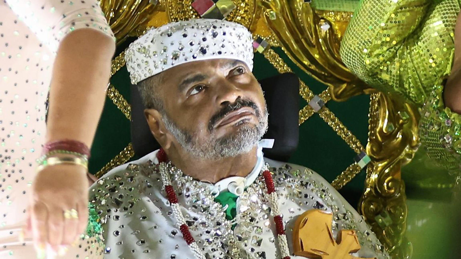 Arlindo Cruz reaparece em público no carnaval após sofrer um AVC