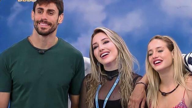 BBB23: Amanda diz  que se preocupa com a aproximação de Bruna Griphao e Cara de Sapato
