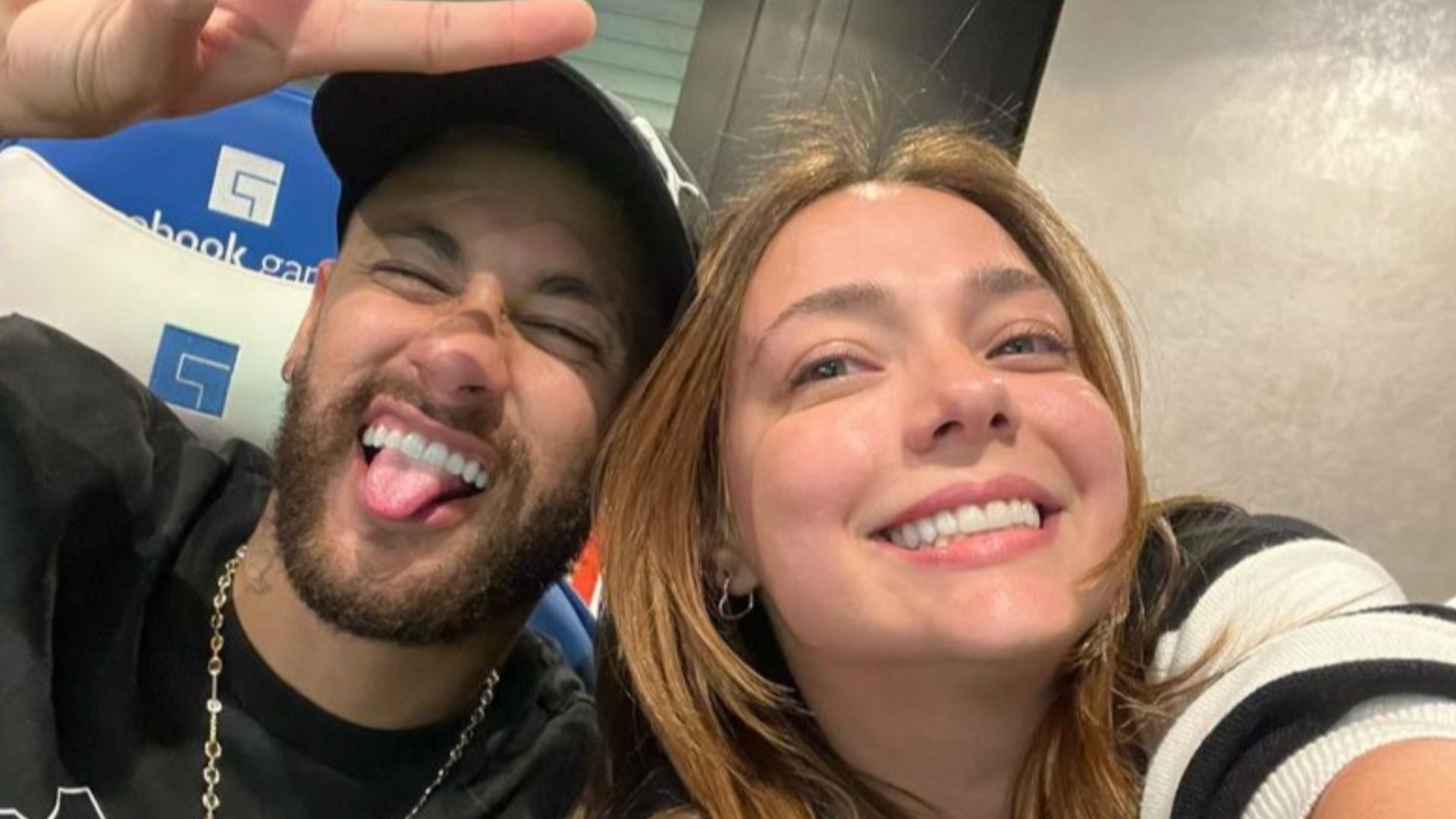 Ex-namorada de Neymar, Carol Dantas se declara para o craque: “Te queremos bem!”