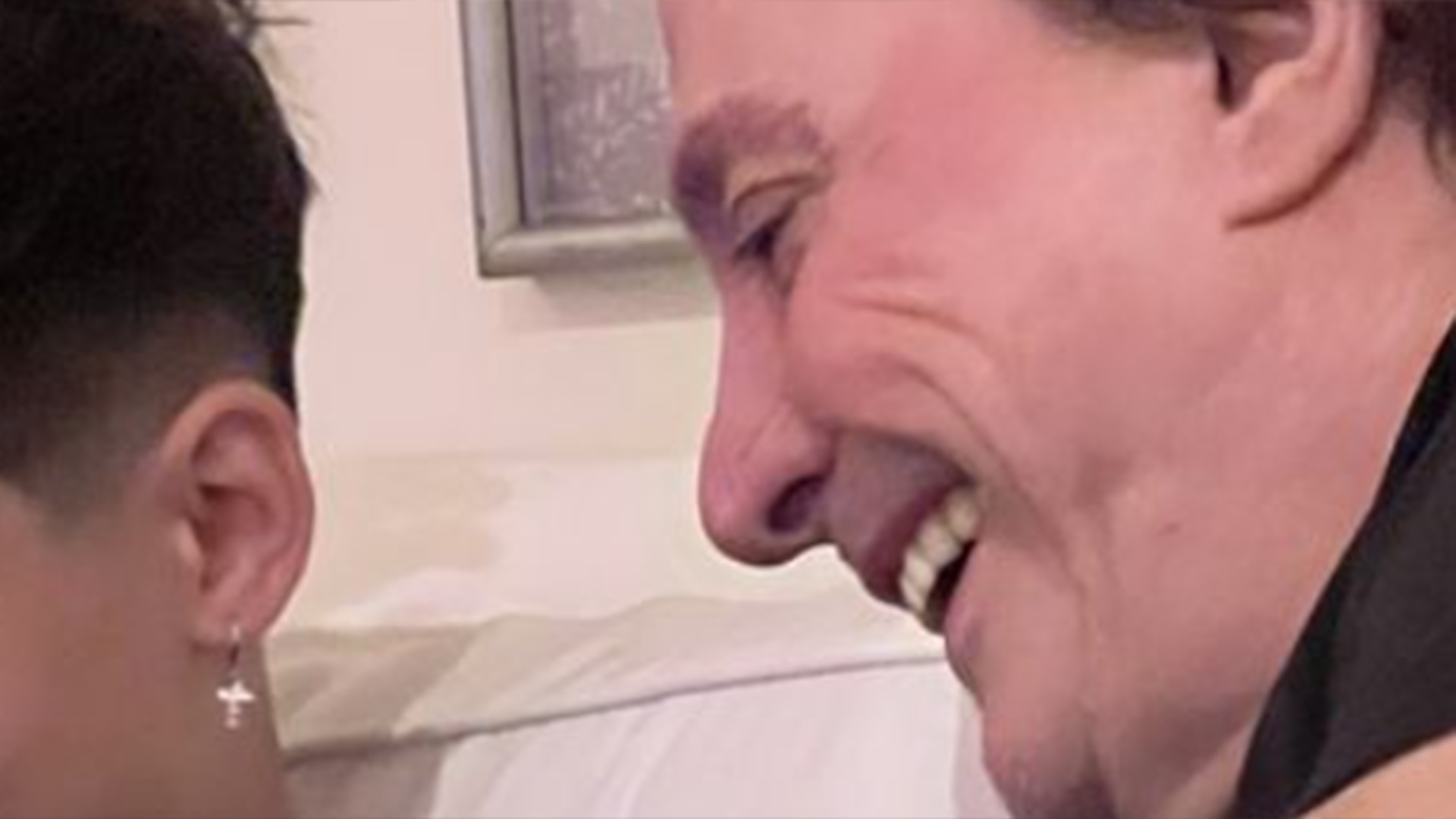 Fábio Jr exibe foto inédita com o filho caçula: ‘Cara do papai’