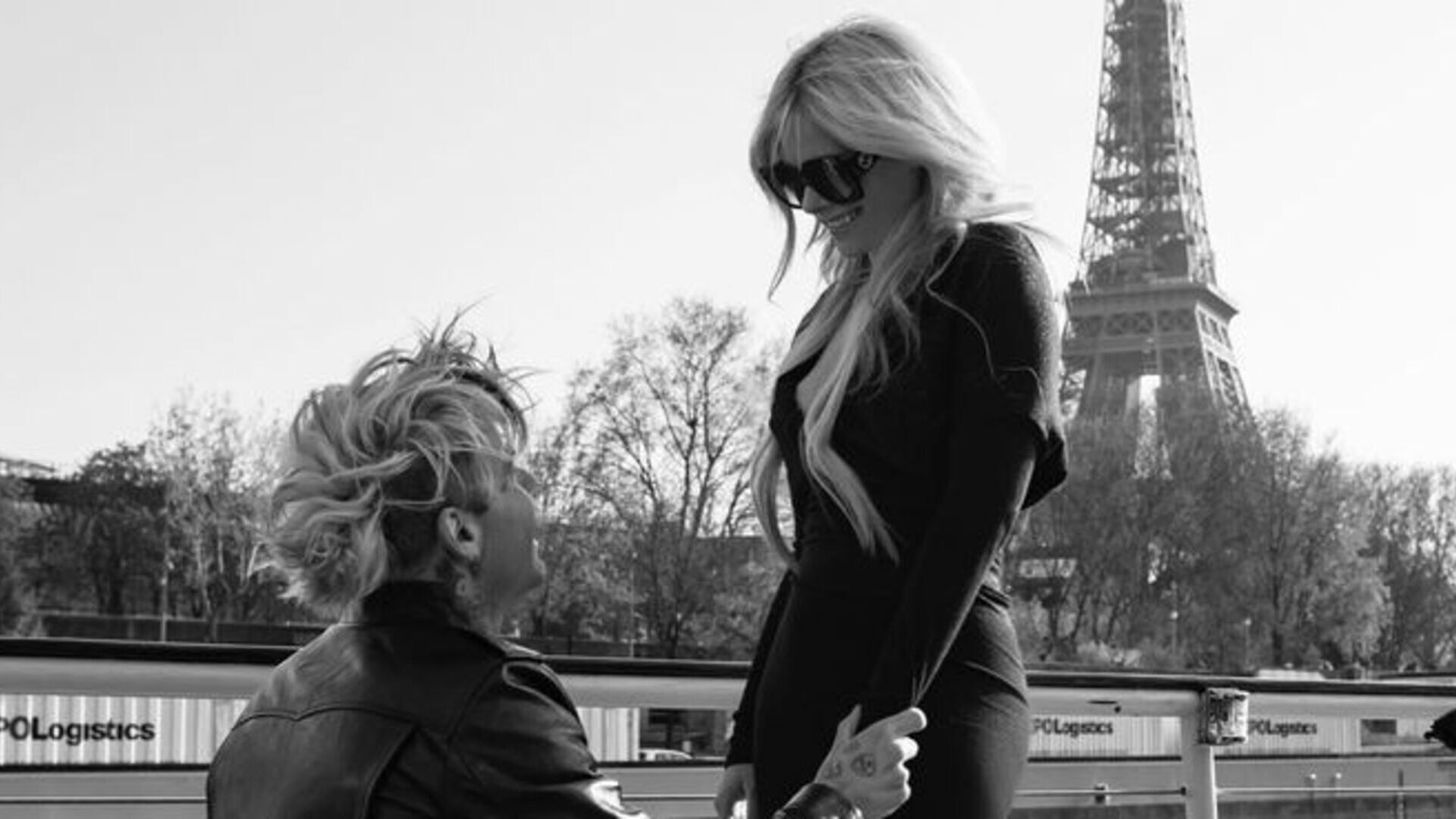 Avril Lavigne rompe noivado com o cantor Mod Sun e o artista desabafa: “Mudou completamente”