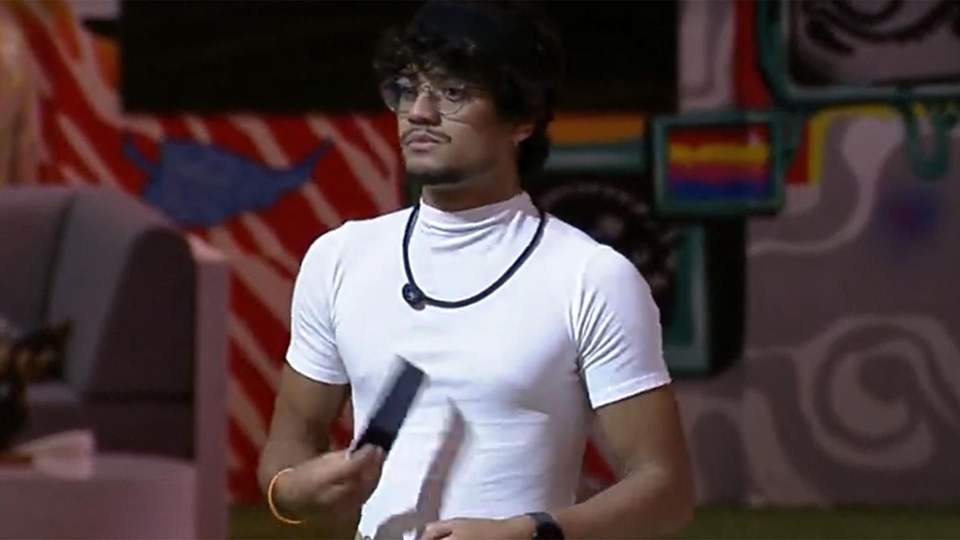 BBB 23: Gabriel Santana chama Ricardo de grosseiro