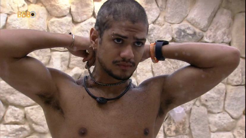 BBB23: Gabriel Santana muda novamente o visual