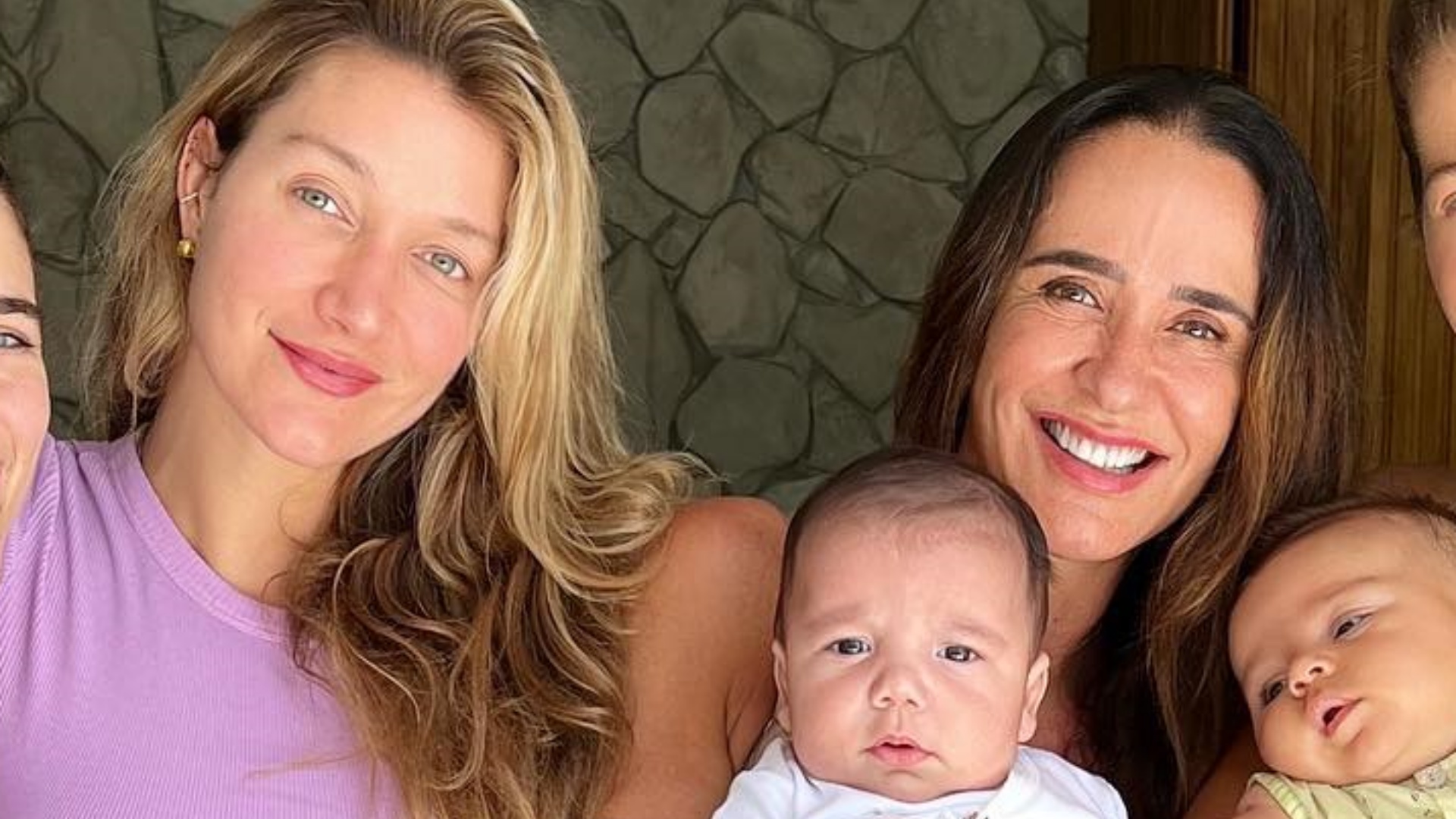Ao lado da família, Gabriela Pugliesi comemora o terceiro mês do filho, Lion