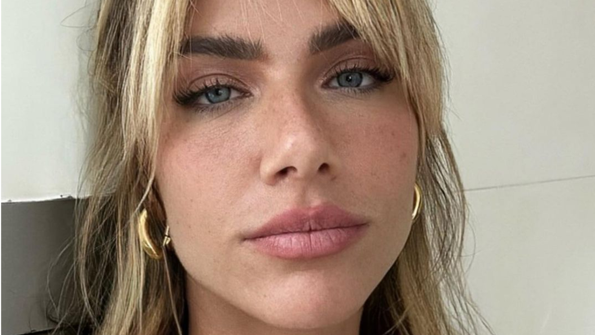 Giovanna Ewbank surge ‘enjoada’ com seu novo visual: ”Franjinha”