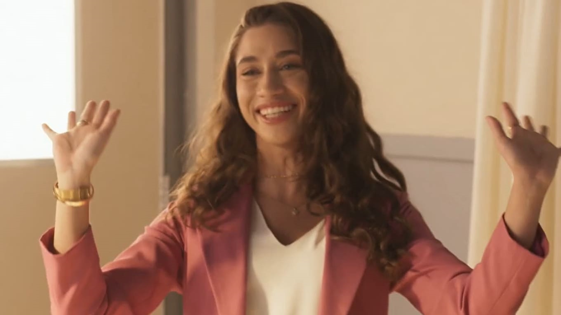 Giovanna Figueiredo, atriz de  Mar do Sertão, já estrelou série de terror no streaming