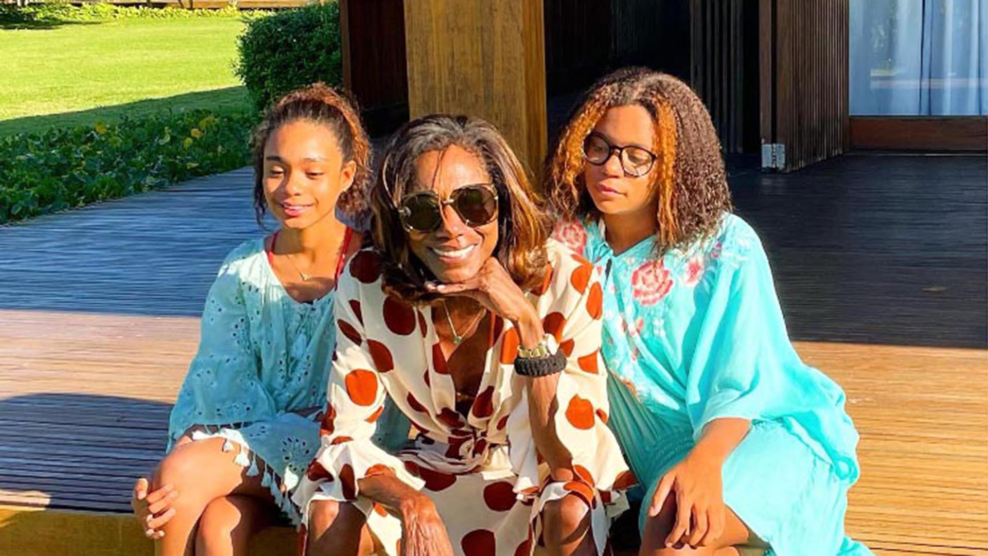 Filha de Gloria Maria reaparece e deixa mensagem sobre a mãe: “Saudades”