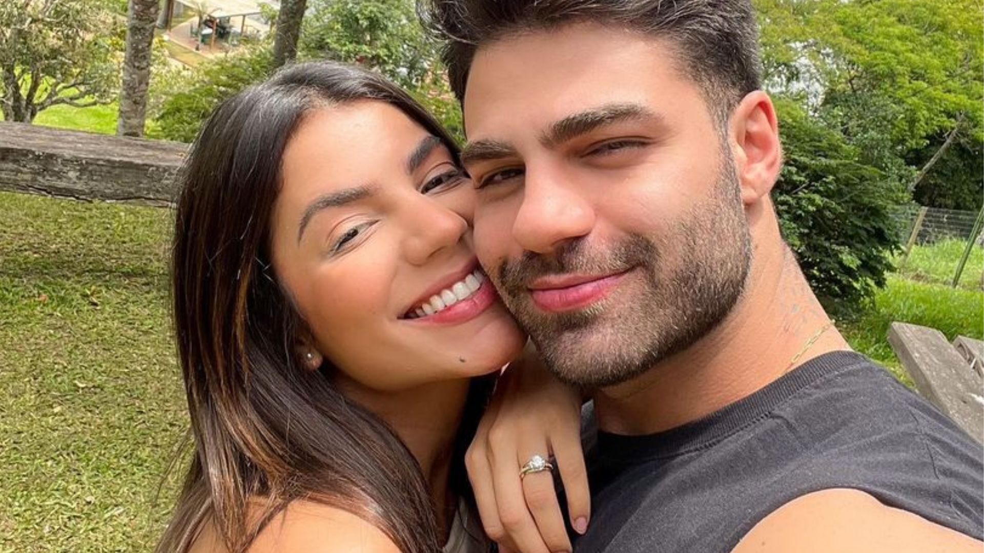 Acabou! Após 5 meses de noivado, Hariany Almeida anuncia fim do relacionamento: “Estou sem chão!”